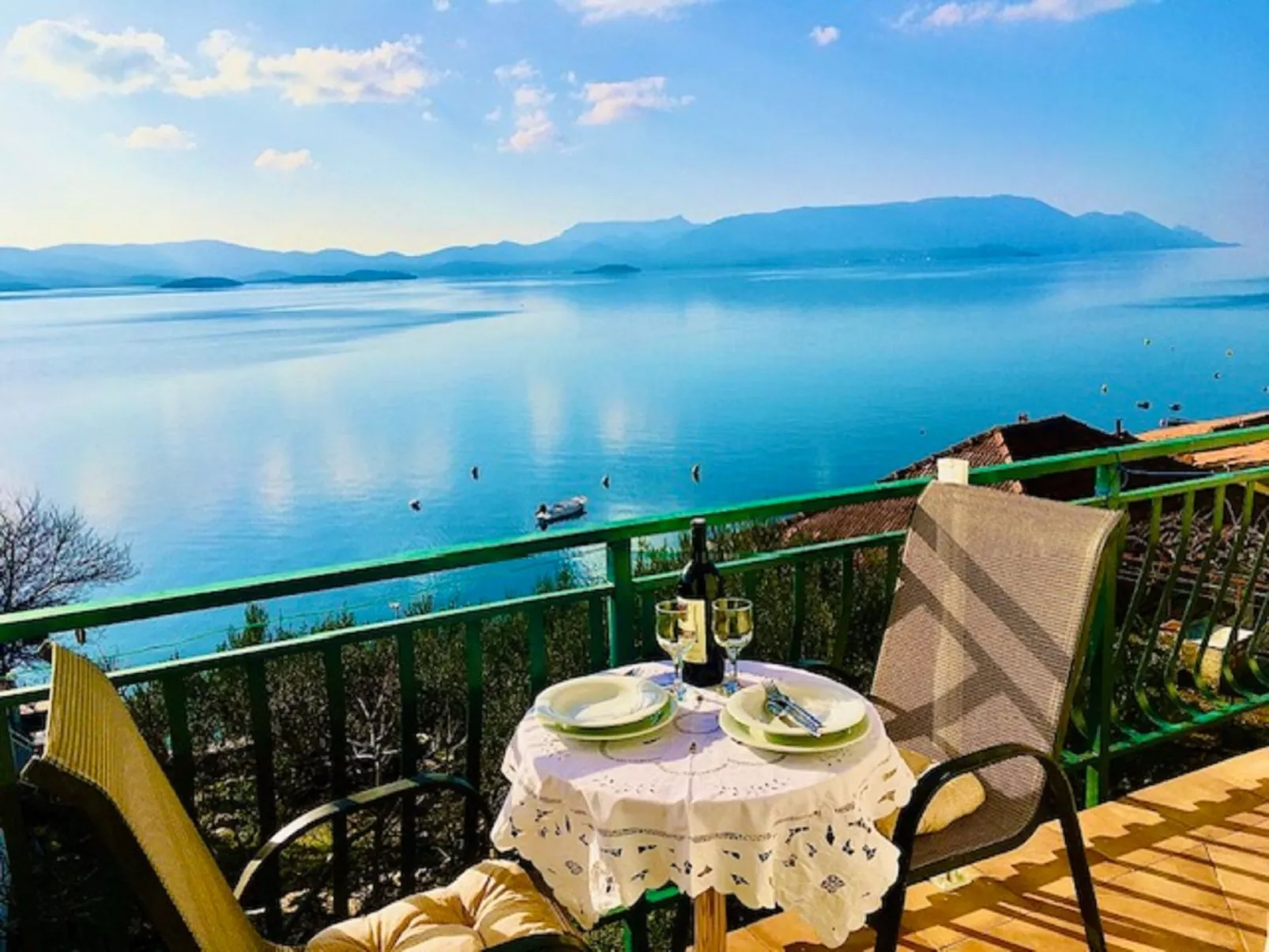 Angenehme Wohnung in Komarna mit privatem Parkplatz-Outside