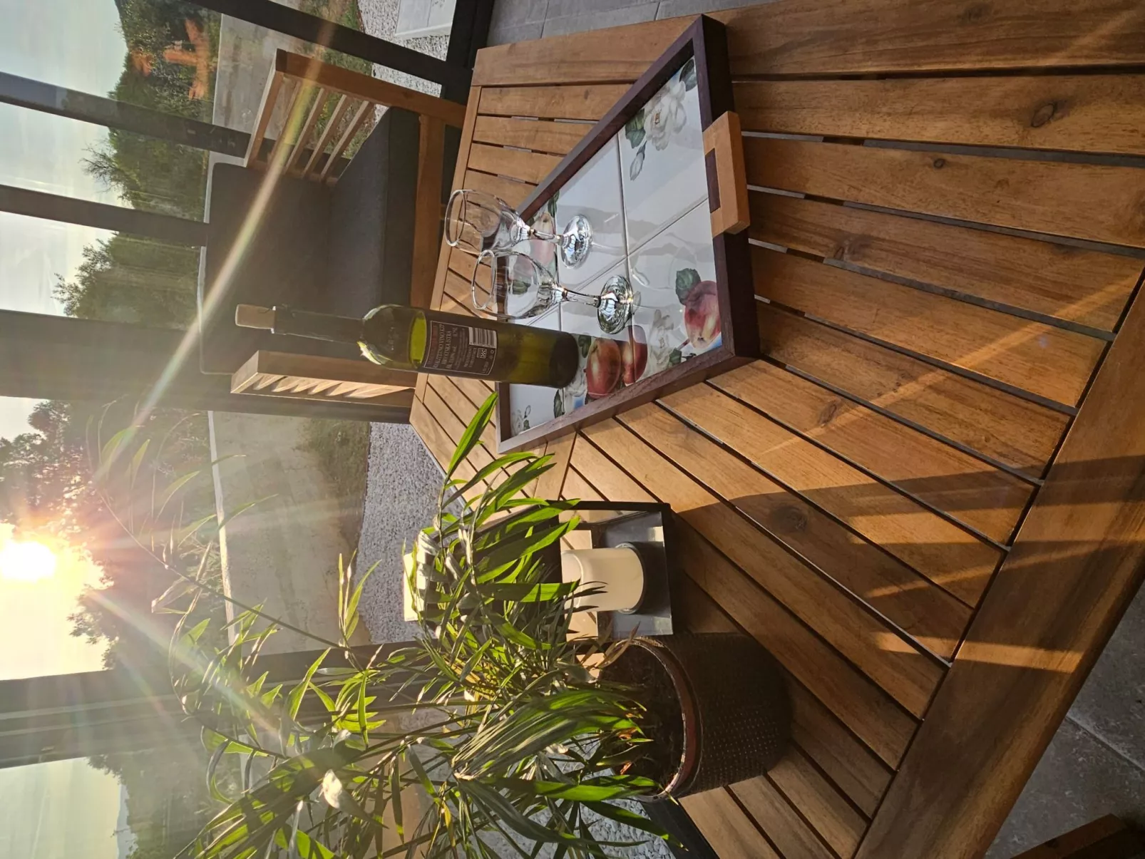 Mimos Robinsonhaus-Draußen