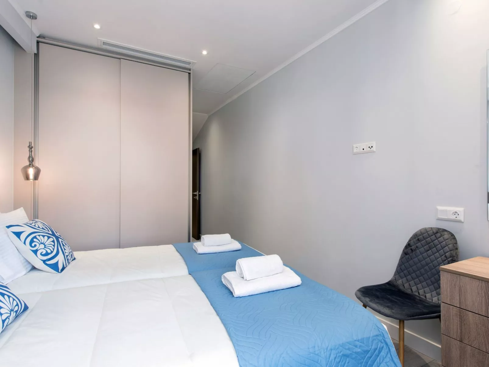 Elegantes Apartment mit zwei Schlafzimmern in Kassiopi-Inside