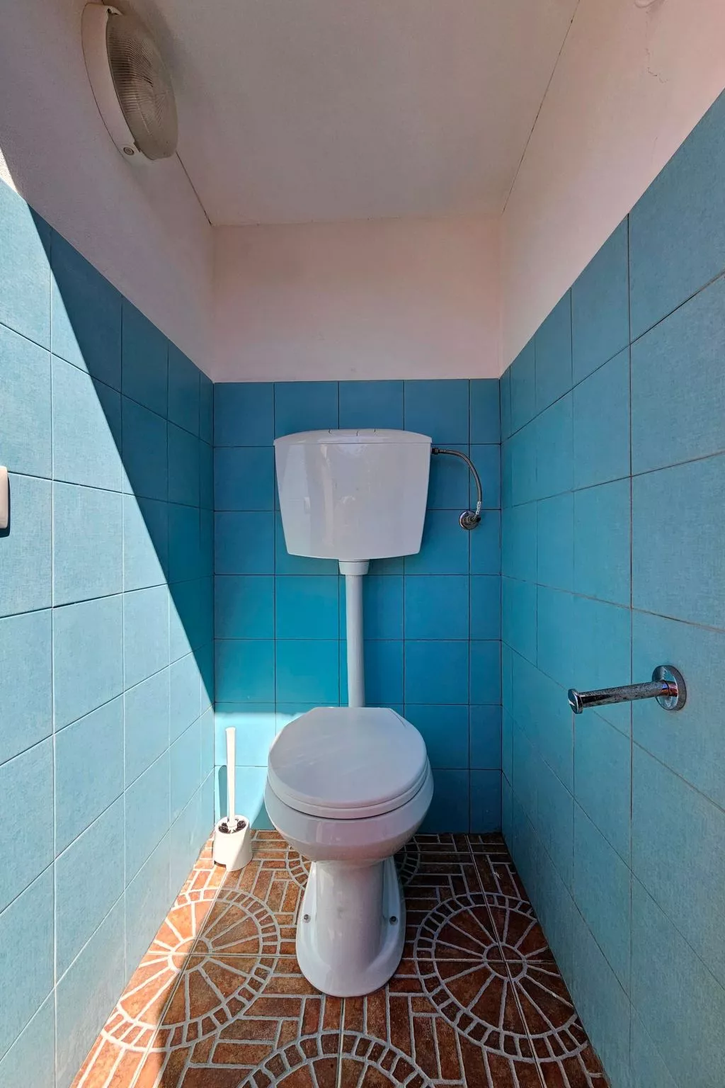 Villa mit Wasserblick-Drinnen