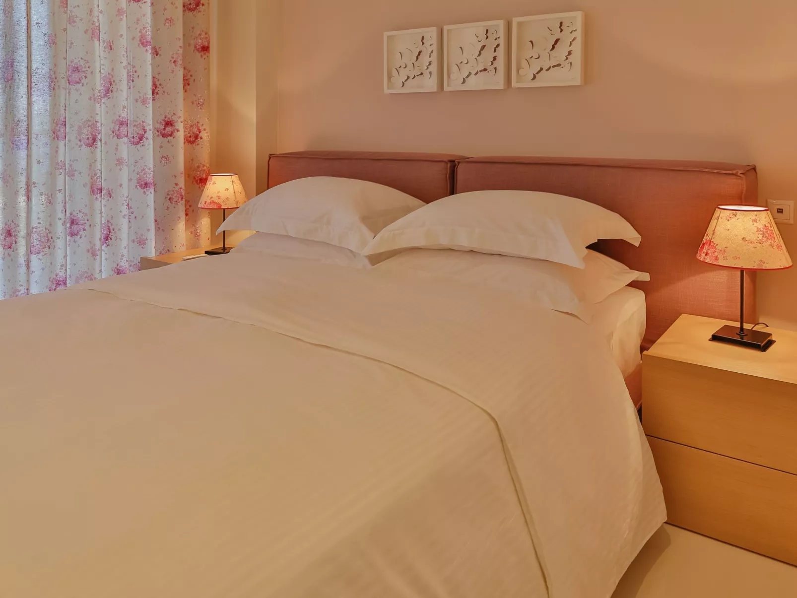 Mit Privatpool für 9 Personen ca. 200 m&sup2; in Pounta, Ägäis (Skiathos)-Image-tags.info