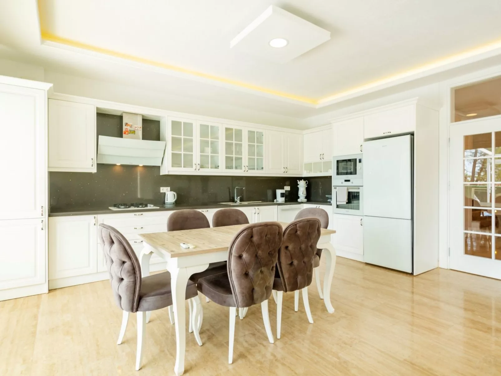 Villa Infinity Sky für 2 Personen und 2 Kinder-Inside