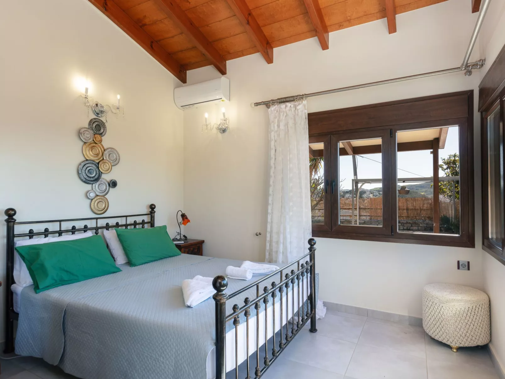 Villa, Privater Pool Gehweite zu Annehmlichkeiten-Image-tags.info