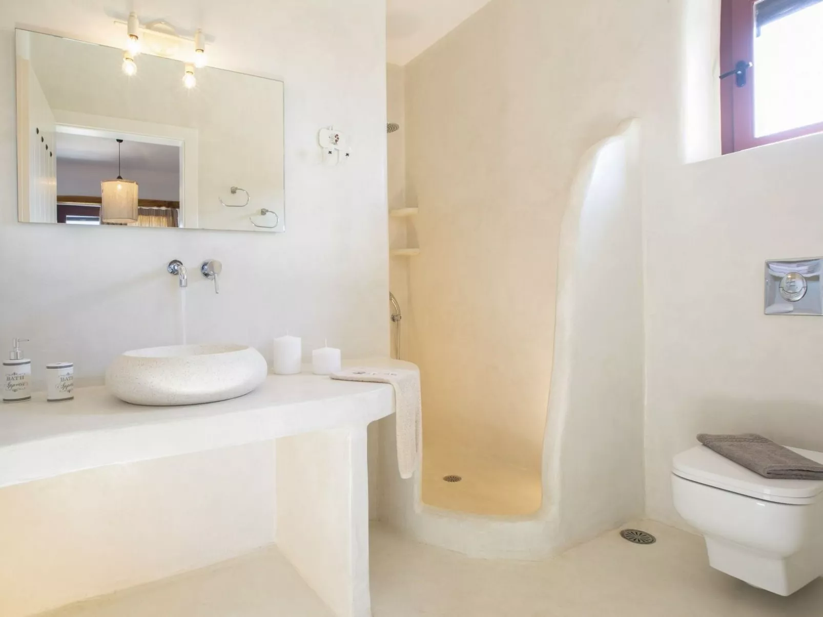 "Agapi" mit Infinity-Pool-Image-tags.info