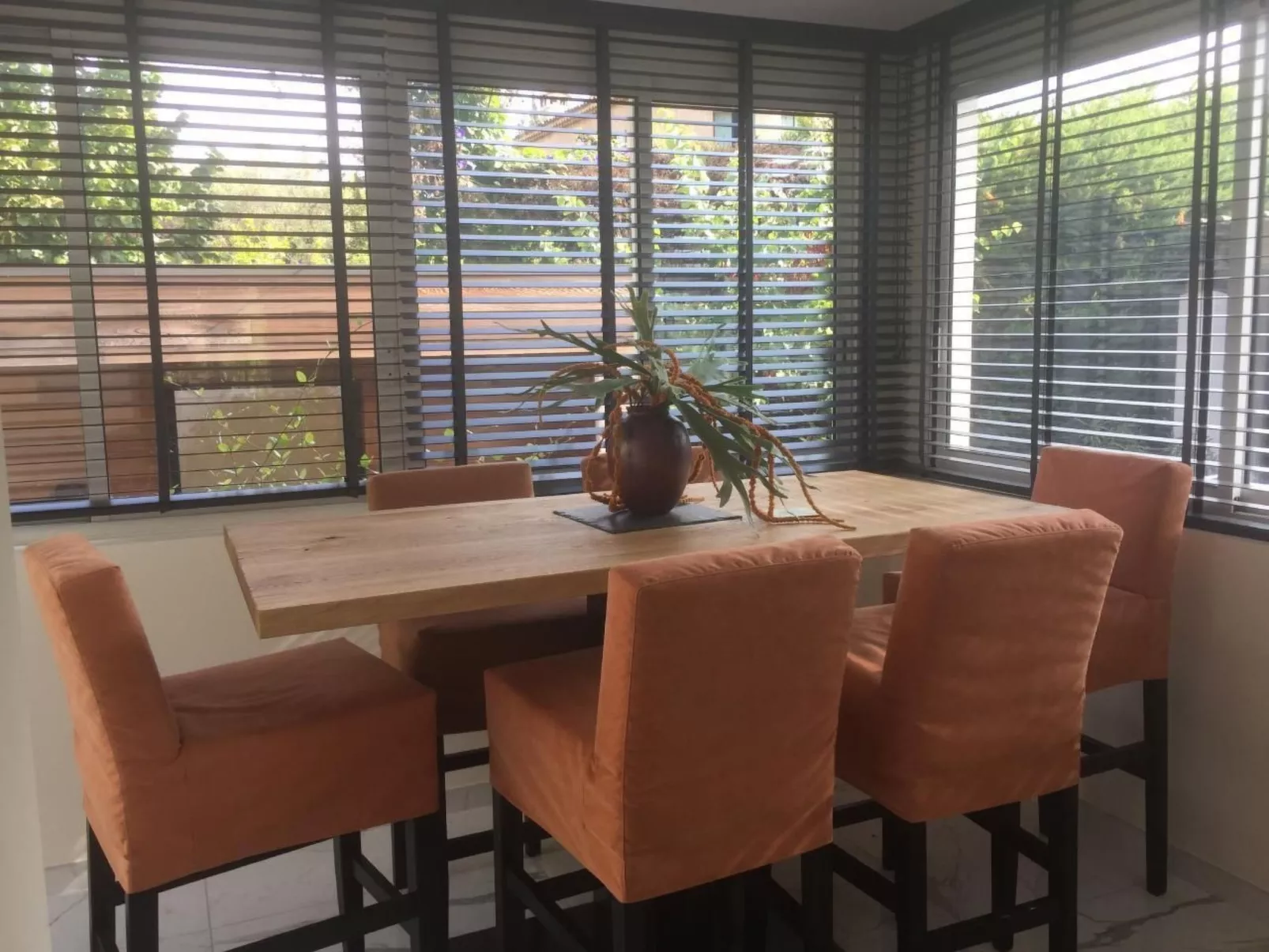 Villa mit privatem Pool und Fitnessraum-Inside