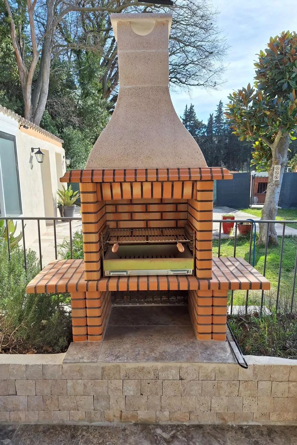 Moulin de Tartay in Avignon-Draußen