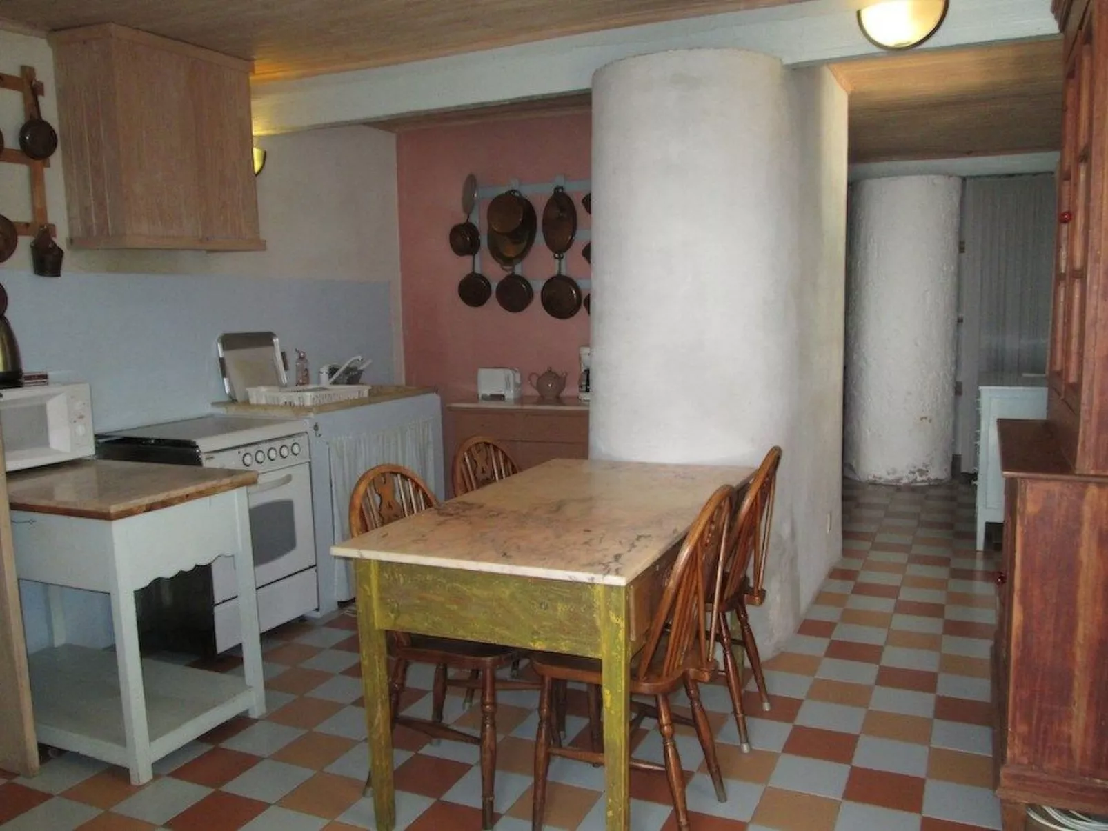 Bauernhaus aus dem XIX Jahrhundert-Dedans