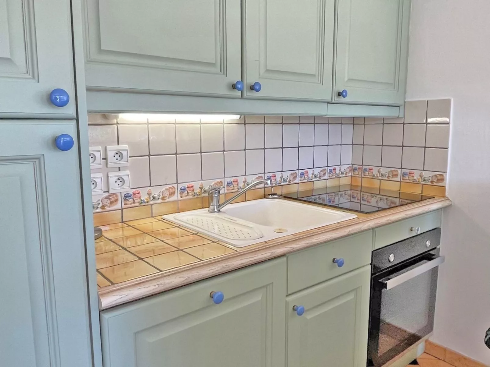 Wohnung "Port Marine 29B" mit Terrasse - Drinnen