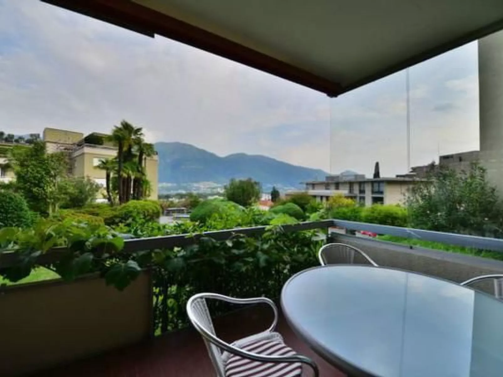 Fewo mit Bergblick-Draußen