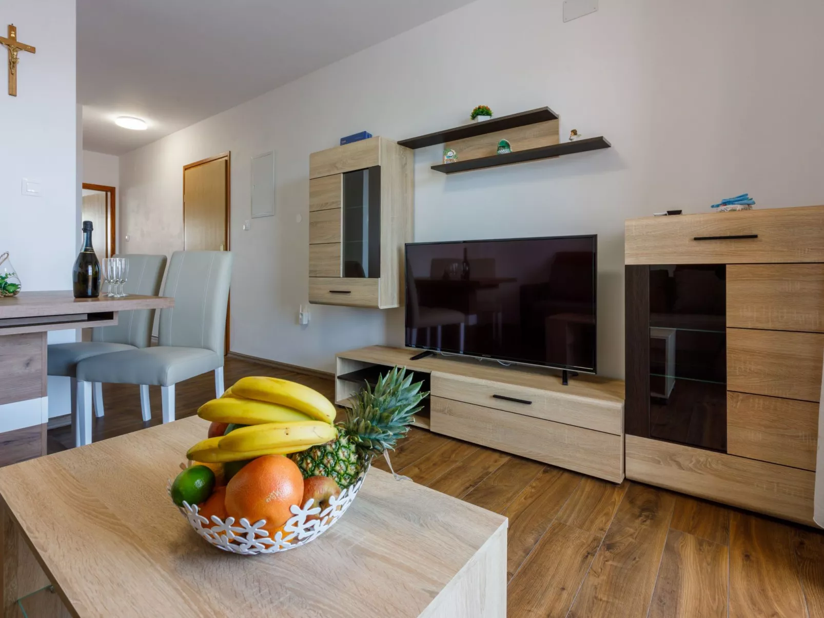 Wohnung in Novi Vinodolski mit Eigenem Balkon-Drinnen