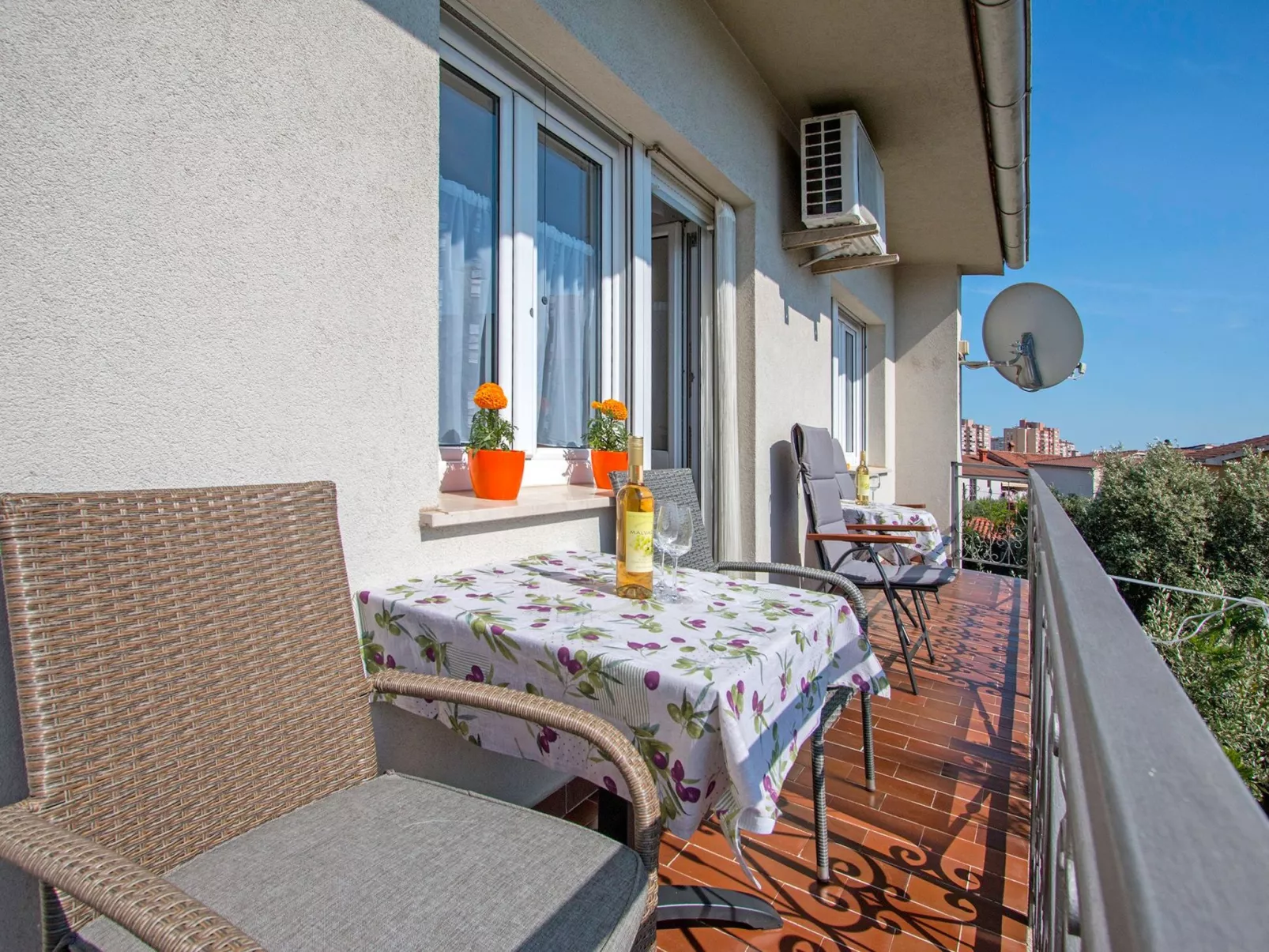 Apartman Oliva ****-Image-tags.info