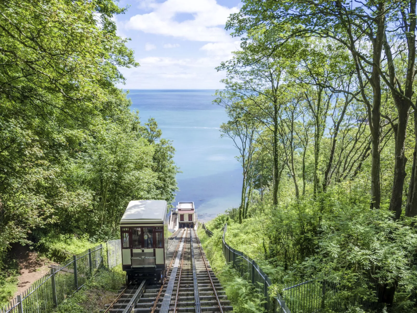 Gemütliches Familienhaus am Meer-Dehors