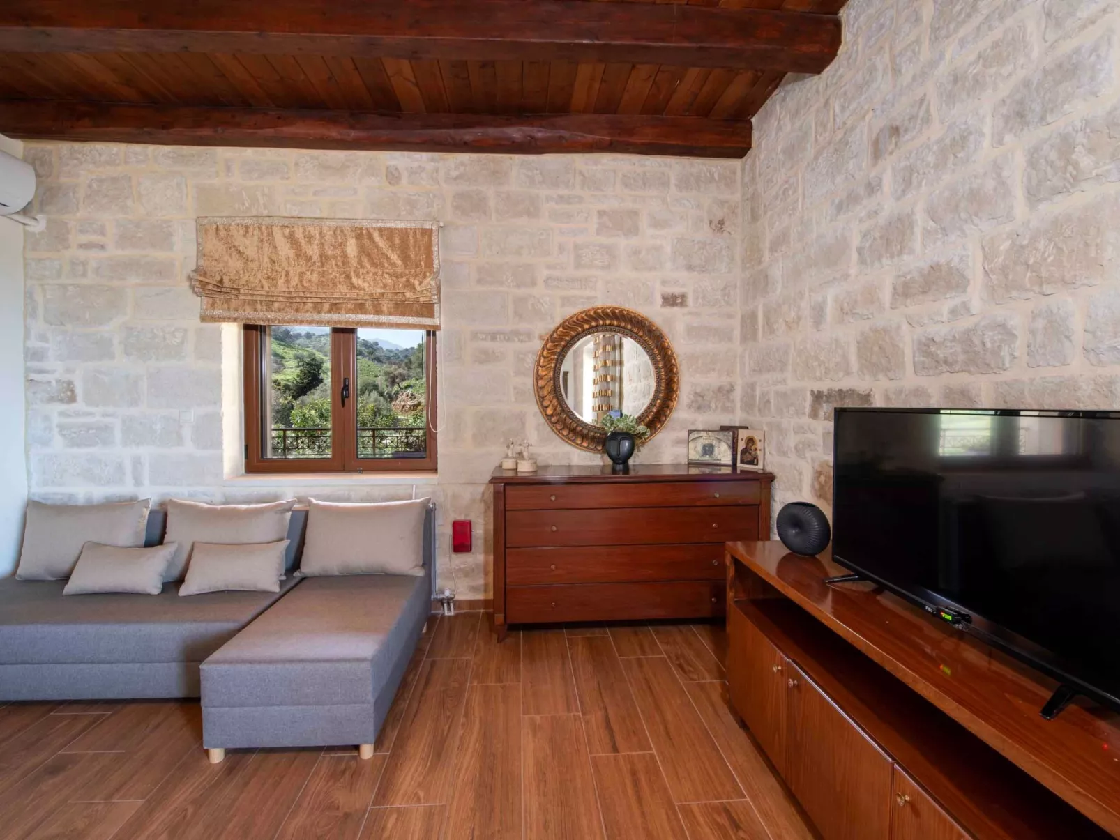 Geroulios Kastro Villa I-"Frei "Beheizter Pool,Meerblick-Image-tags.info