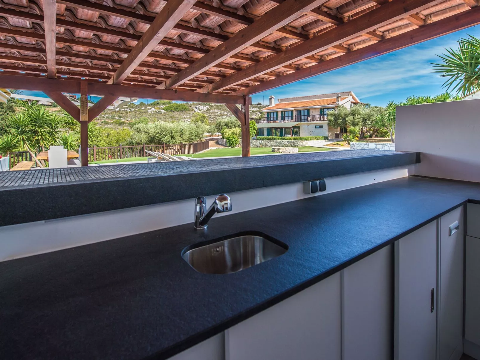 Villa Mathea - Kreta - Große Luxusvilla mit privatem Pool - Zentrale aber ruhig-Image-tags.info