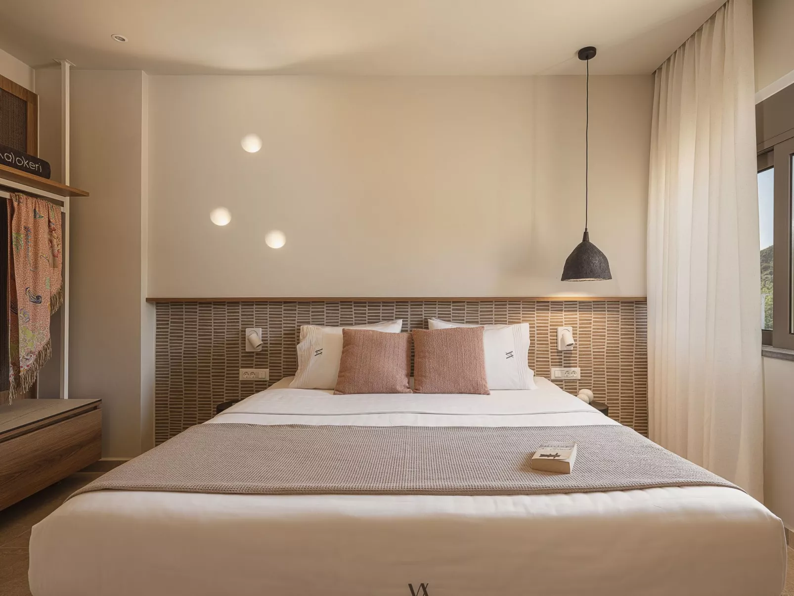 Villa Agali - ''Freier'' beheizter Pool, 70m zum Meer-Dedans