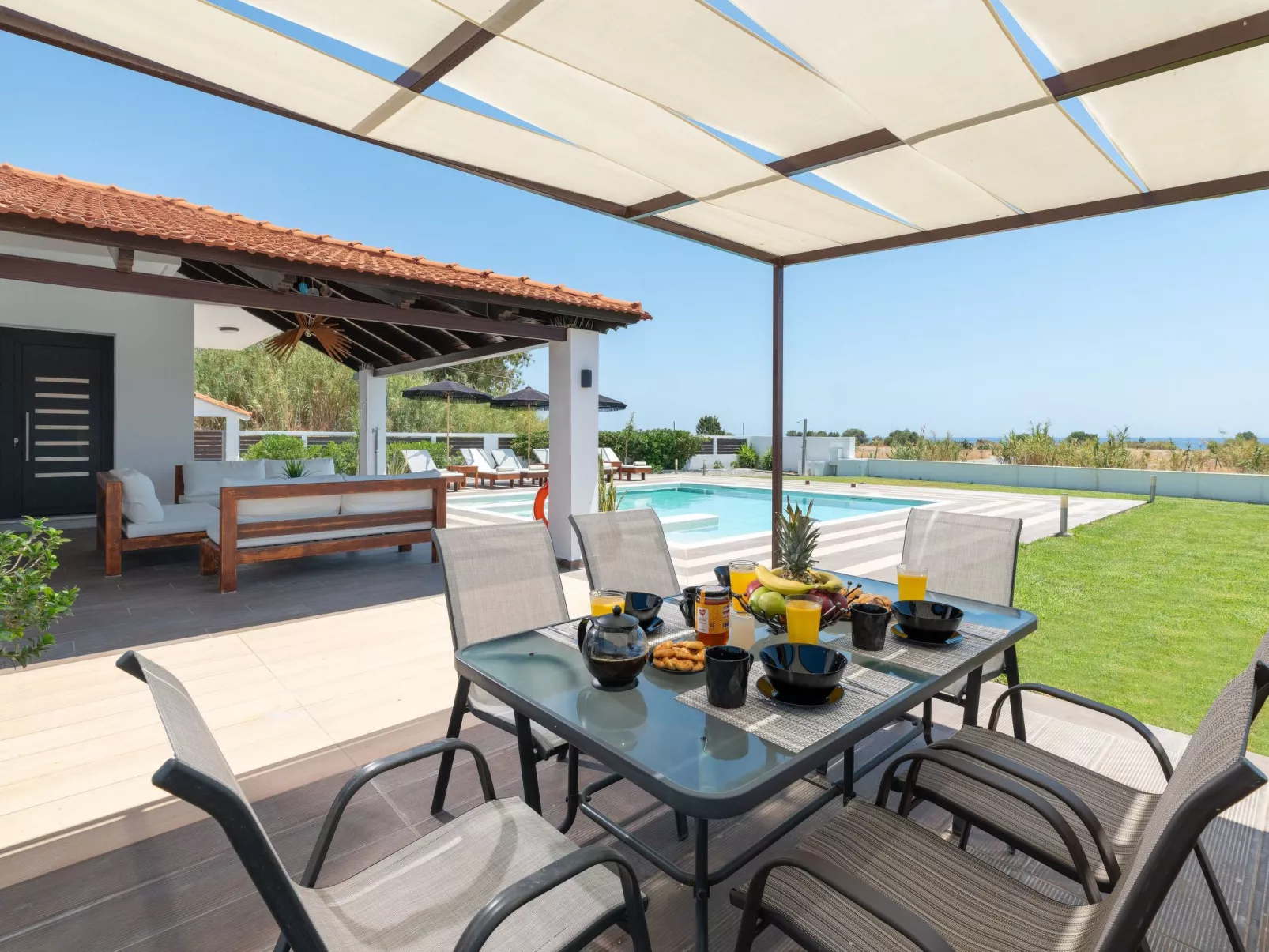 Elysianische Villa in der Nähe des Dorfes Afantou-Dehors