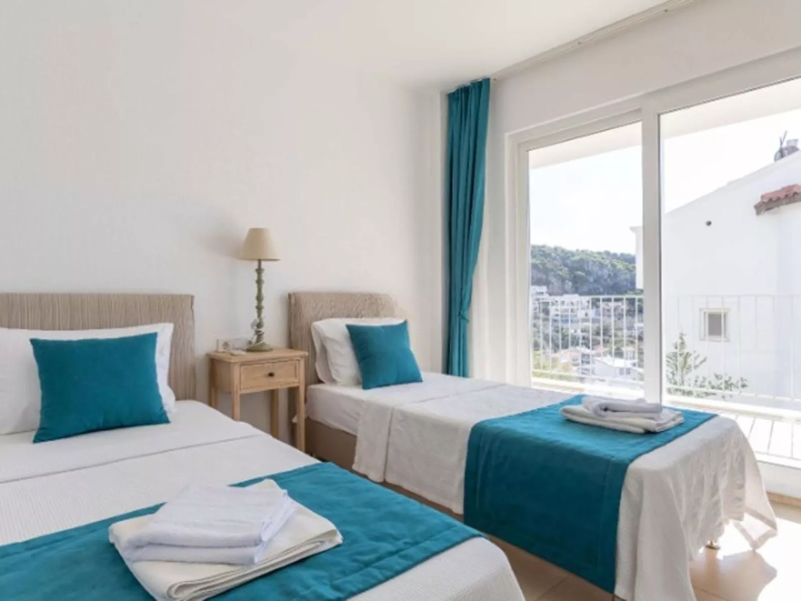 Moderne Villa mit tollem Ausblick-Dedans