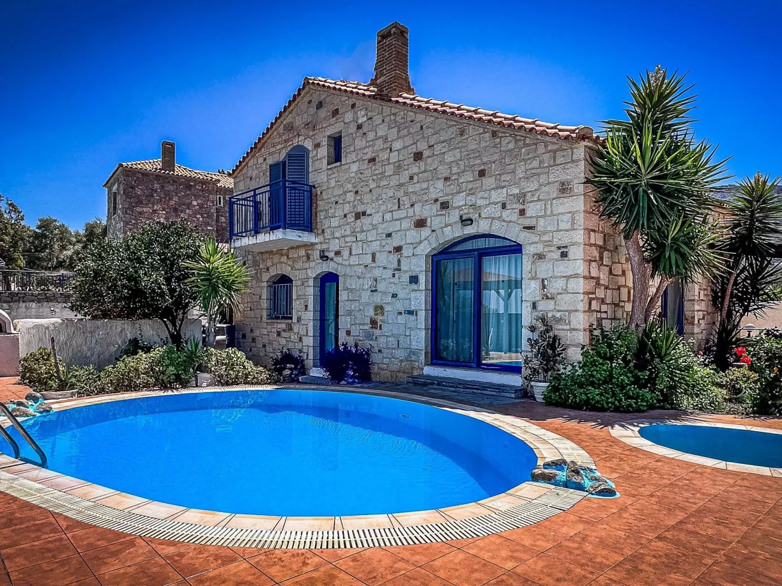 Niriides Villas_Aktea_ 3-Schlafzimmer privater Pool-Draußen