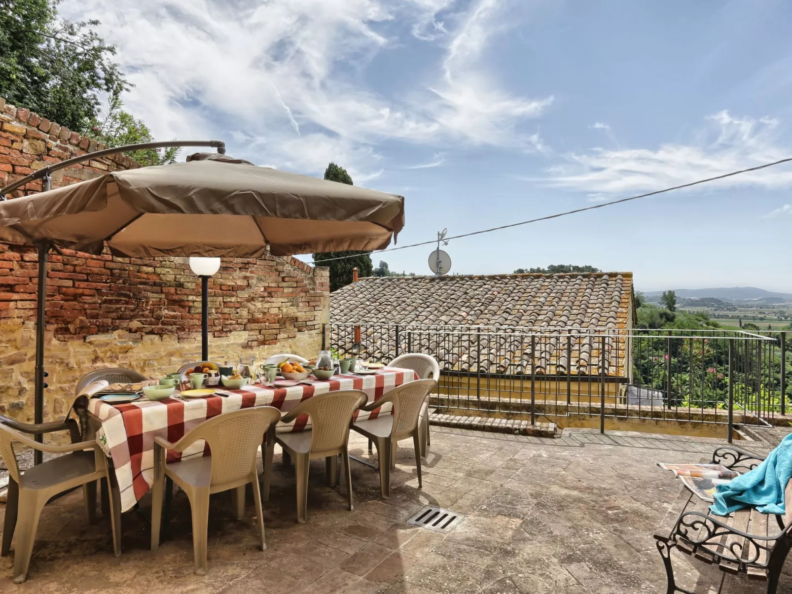 Villa 'La Canonica' mit Gemeinschaftspool-Dehors