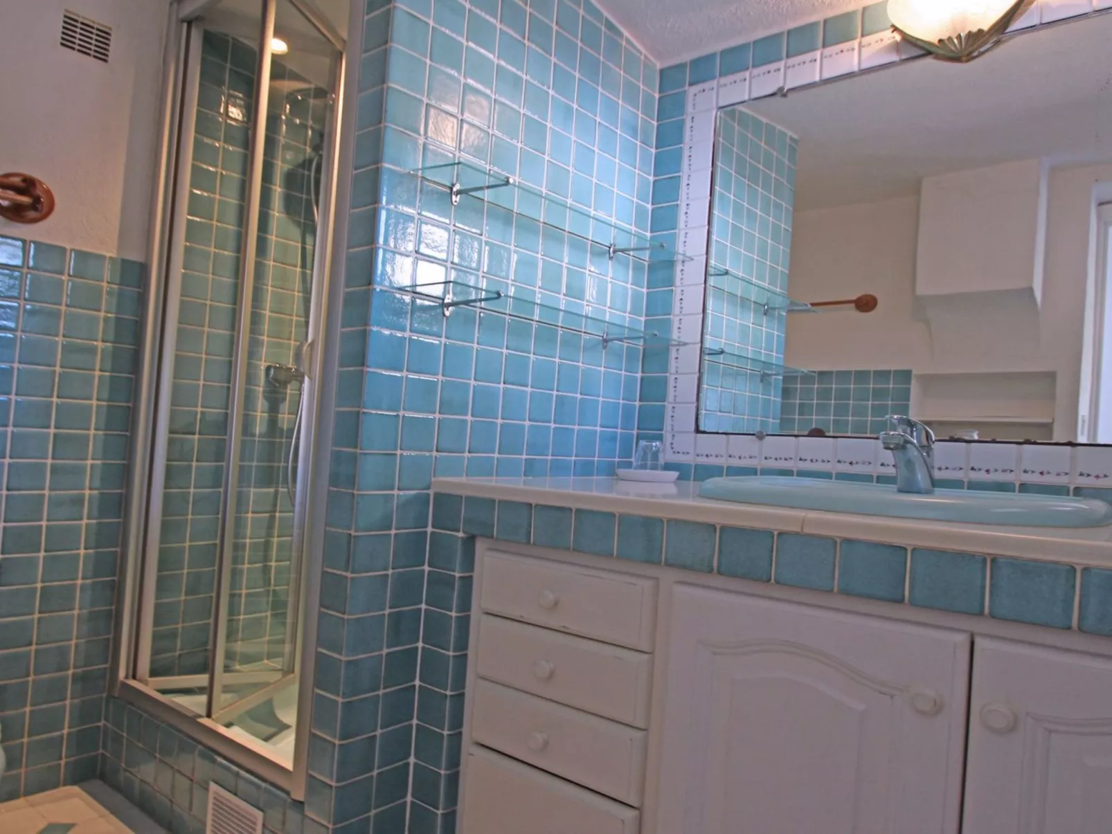 Maison 4/6 personnes - Piscine privée - Clim - Drinnen