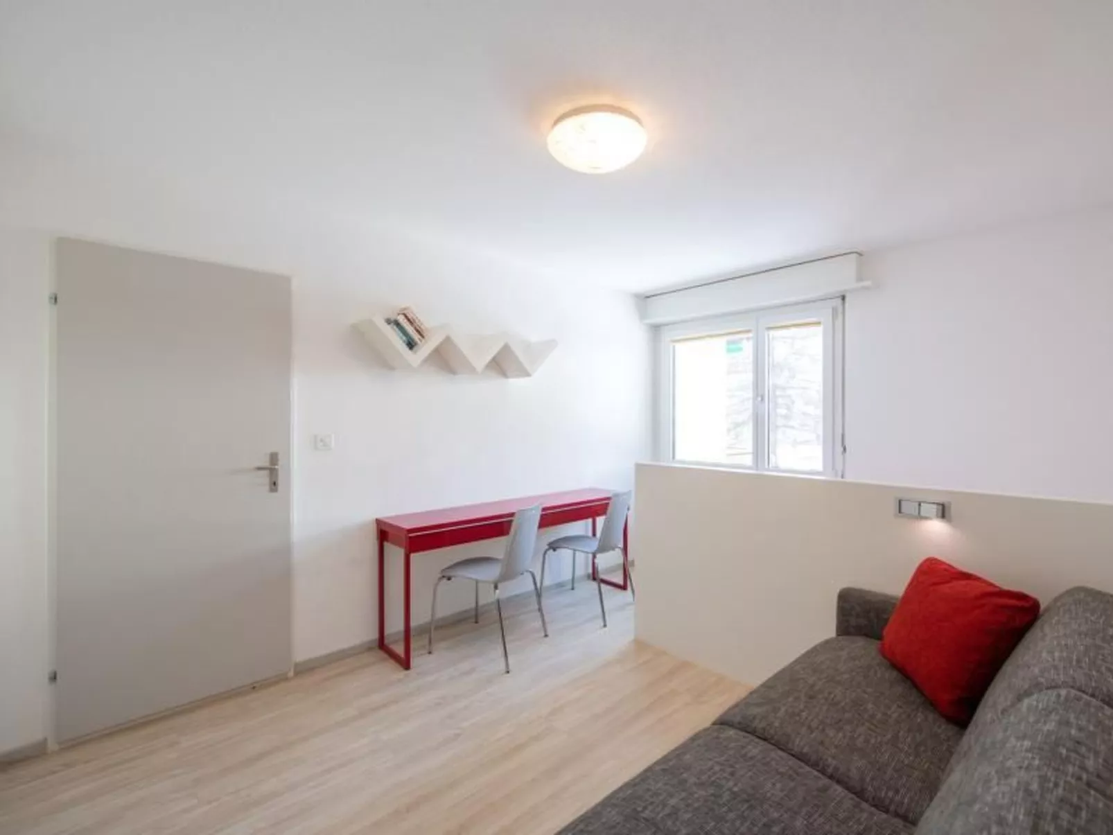 3.5 Zi Seewiese 201-Dedans