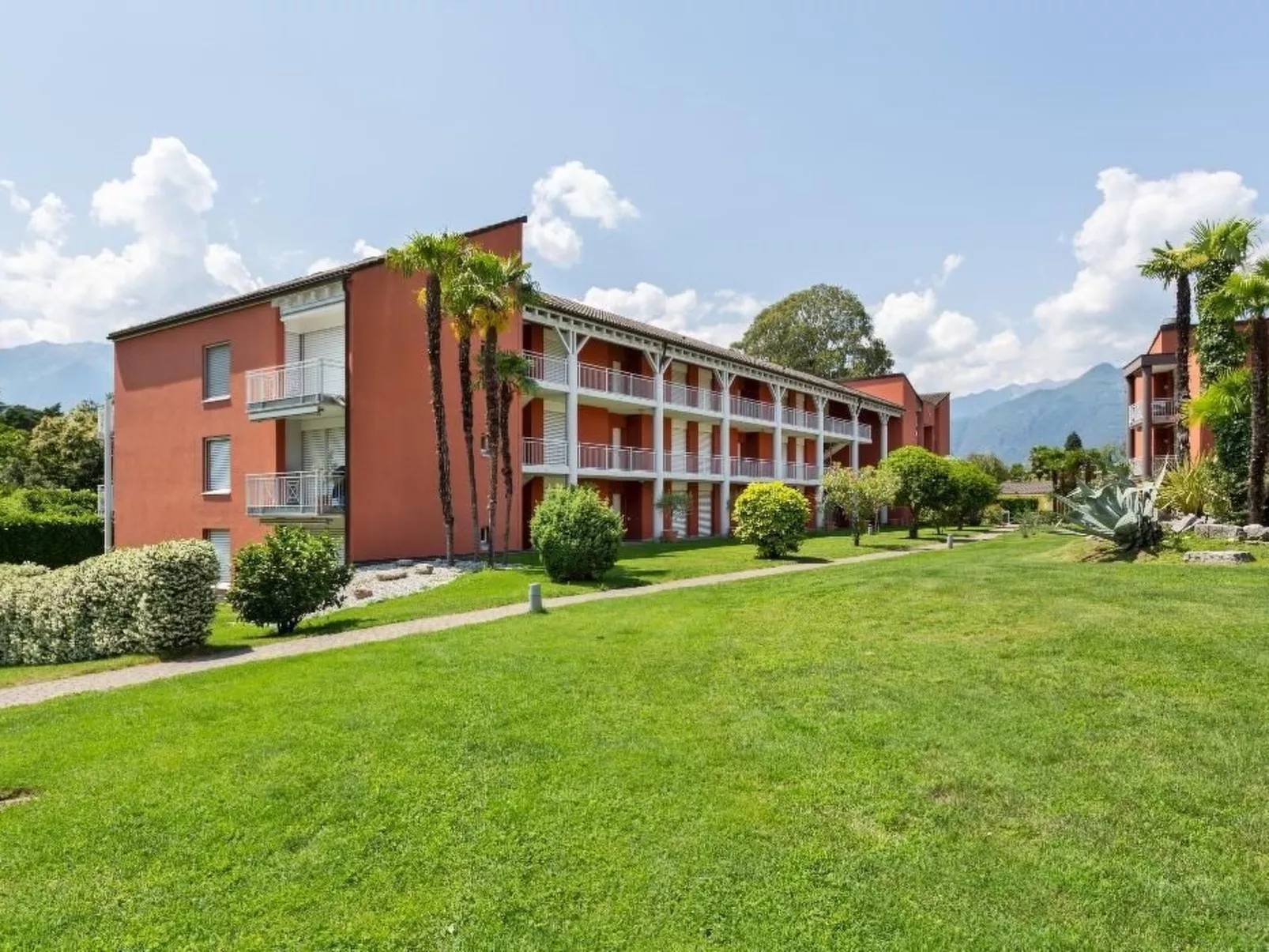 Golf Ranch, 1er Stock-Outside