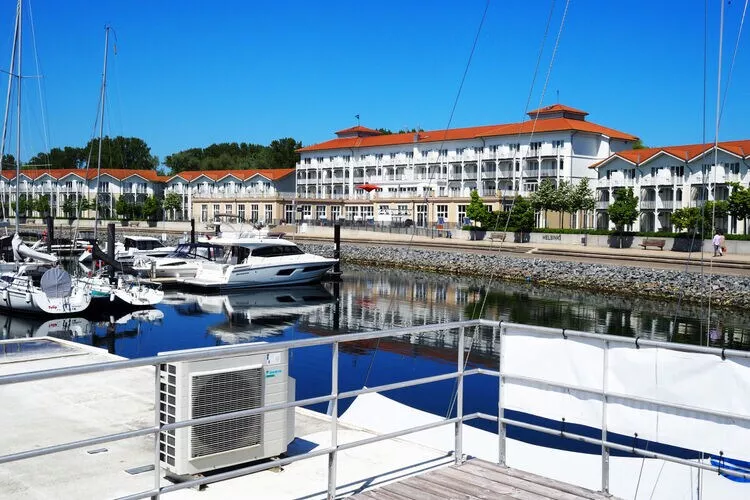 Hausboot Familiy & Friends LP 1 / 1-2 Personen-Balcon-terrasse