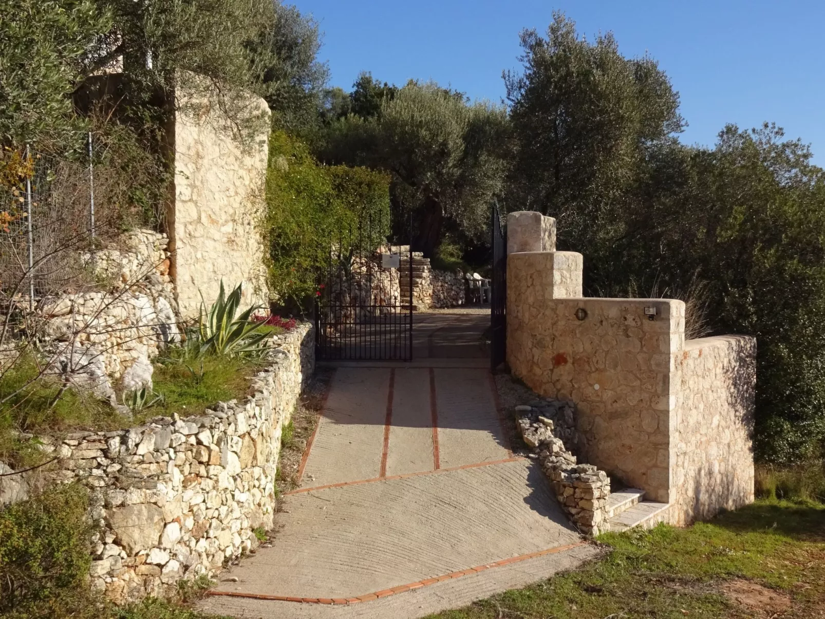 Die Drei Grazien, luxuriöse Villa mit eigenem Pool-Outside