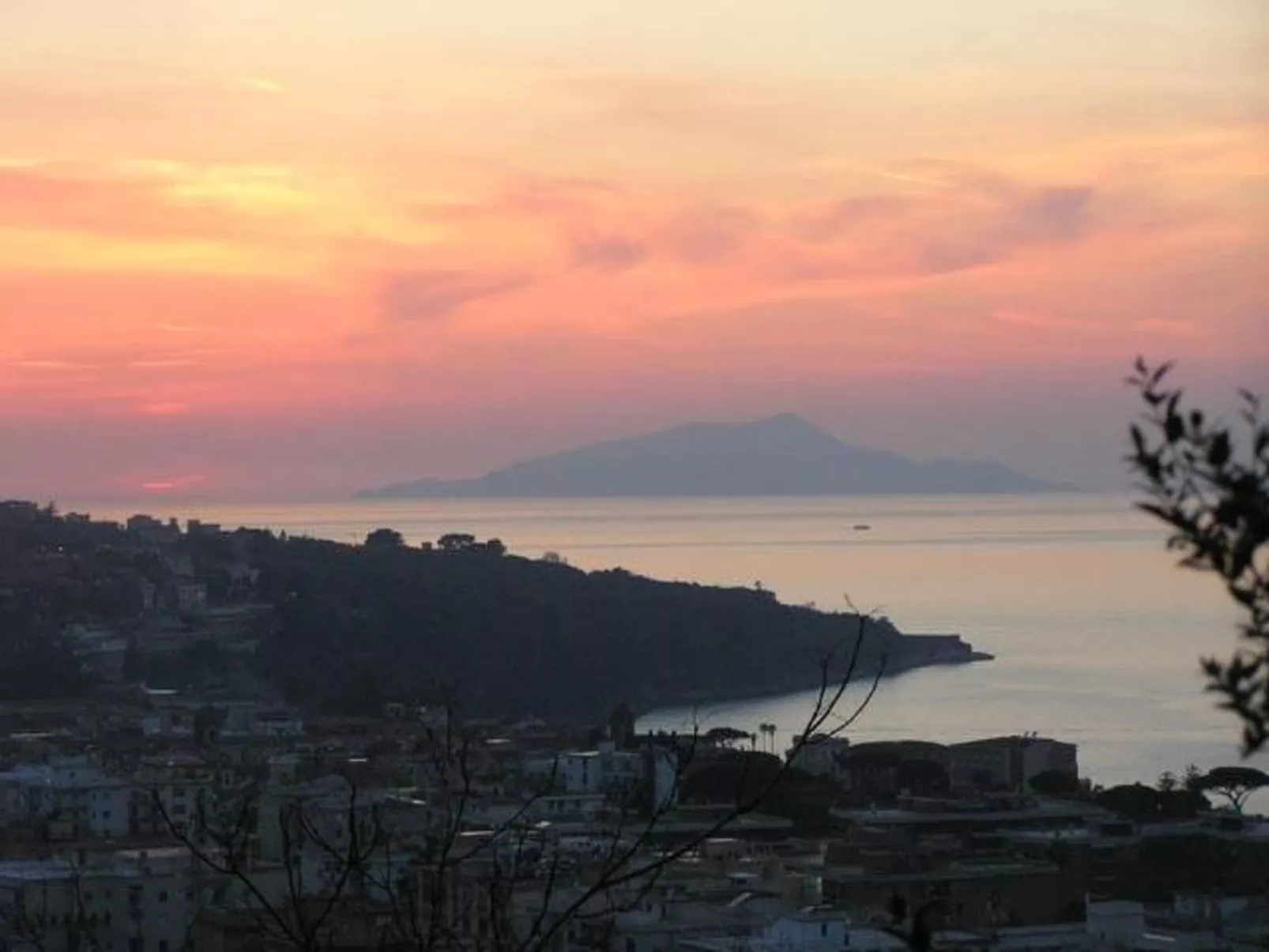 Wohnung 'Giglio' mit privatem Garten-Image-tags.info