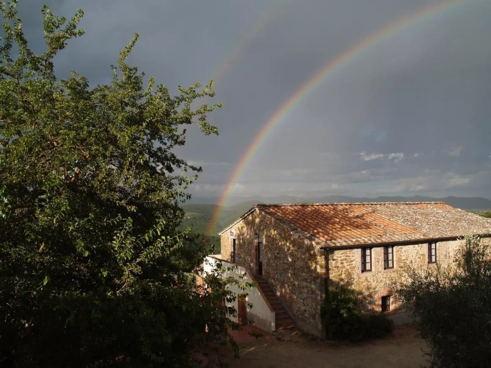 Schloss Selvole T6-Draußen