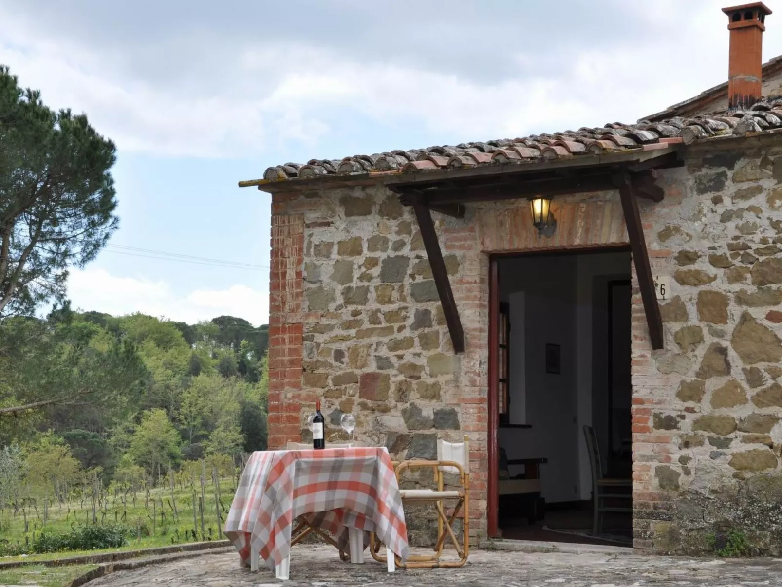 Schloss Selvole B3-Draußen