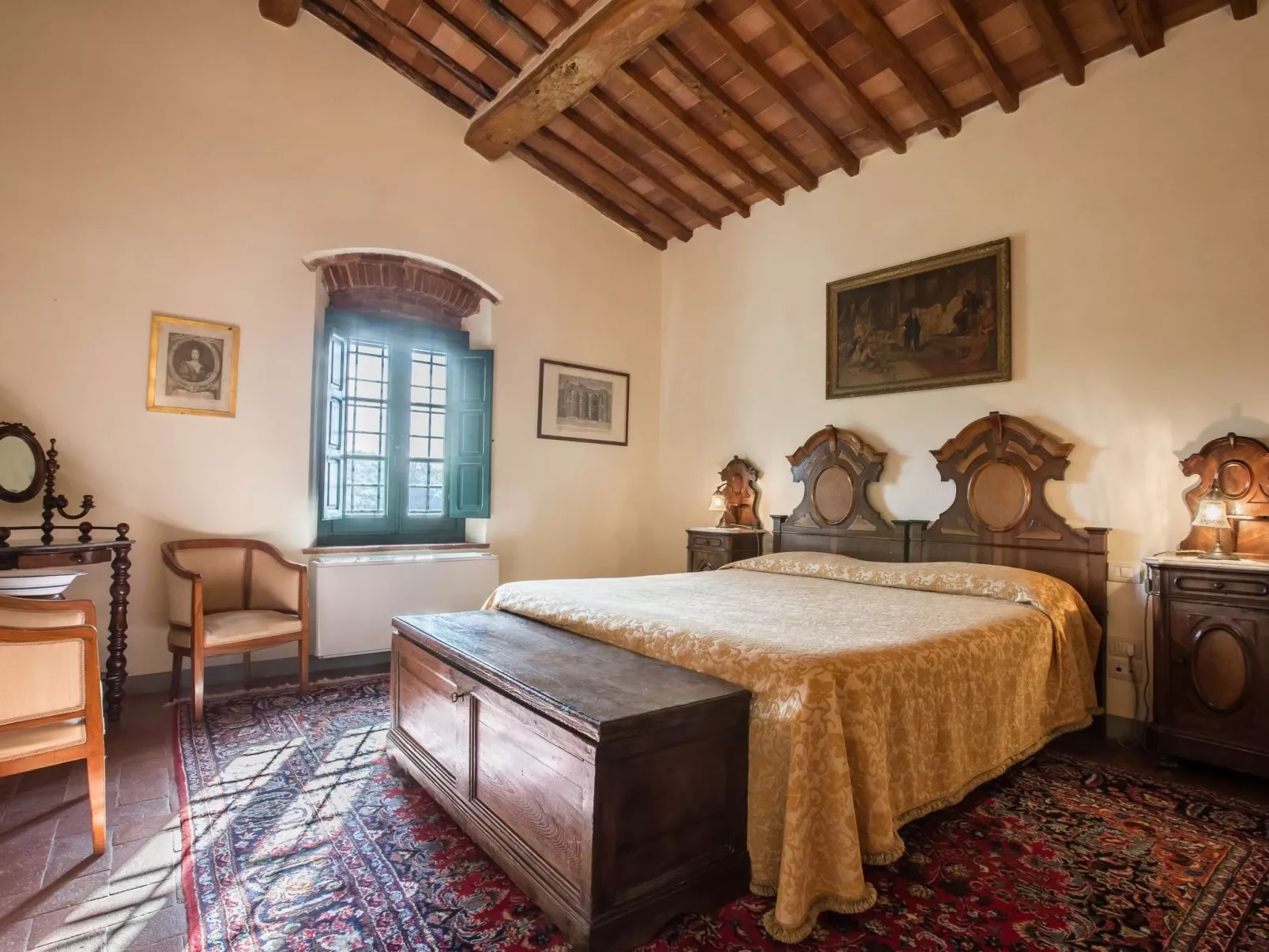 Ferienvilla "Roncovisi" mit Infinity-Pool-Image-tags.info