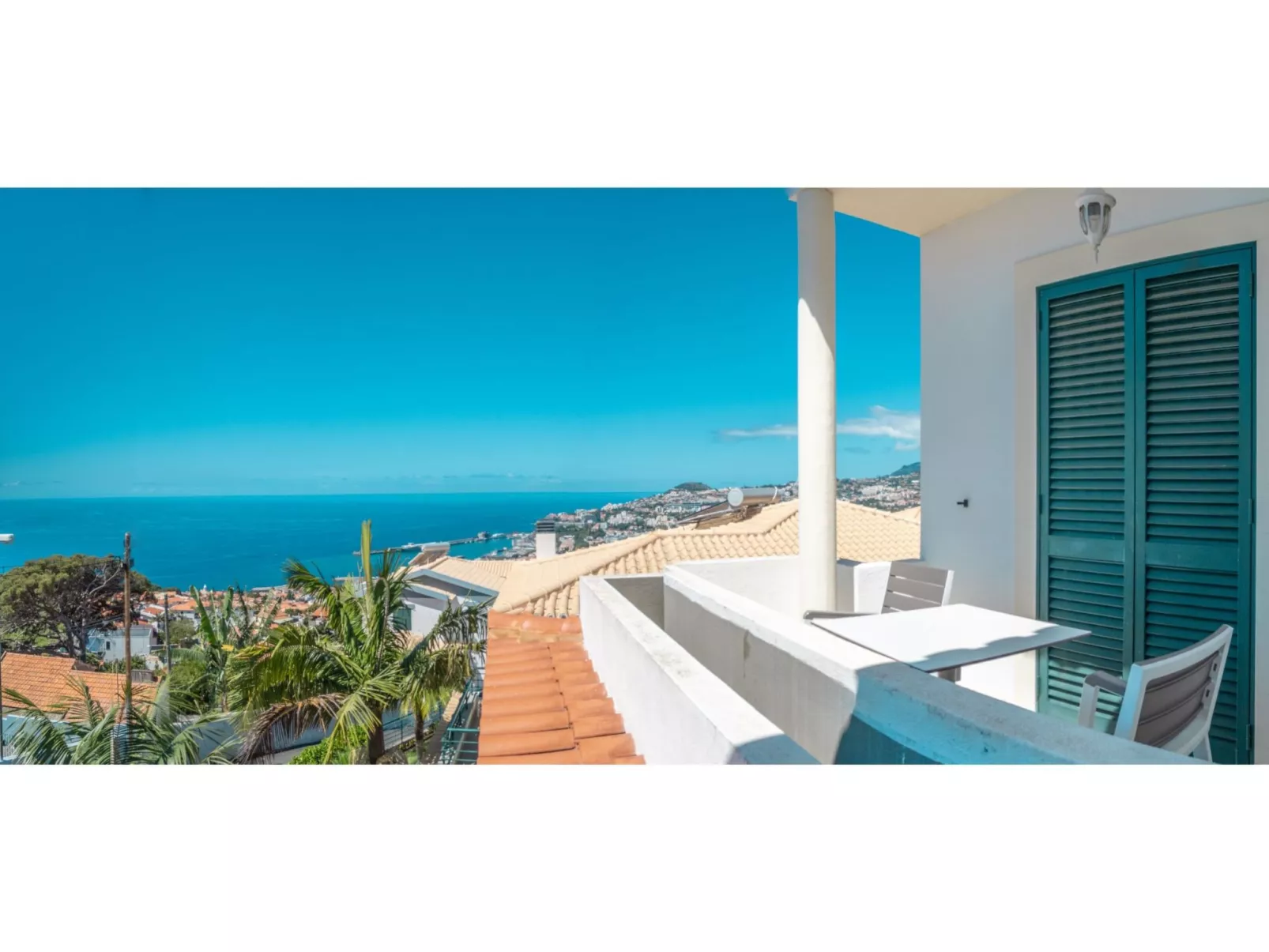 Villa mit Gartenblick-Dehors