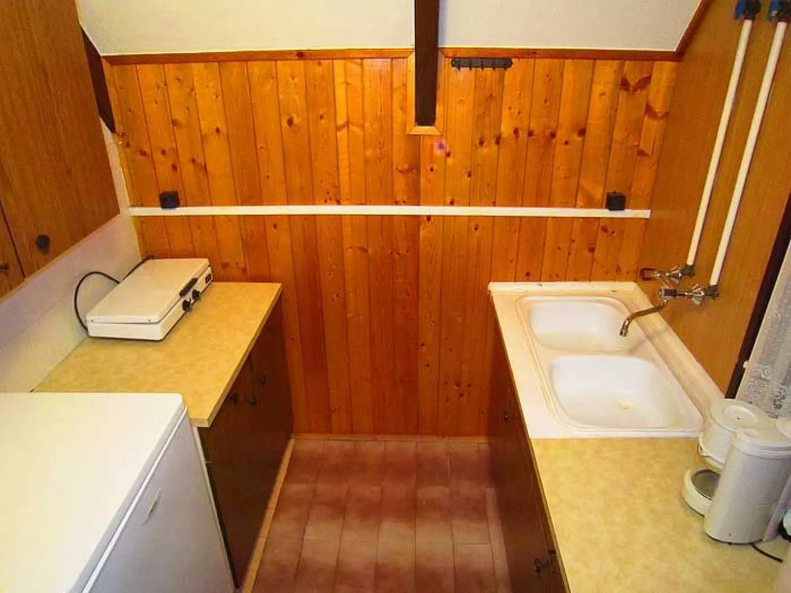 Wohnung in Balatonberény mit Möblierter Terrasse-Drinnen