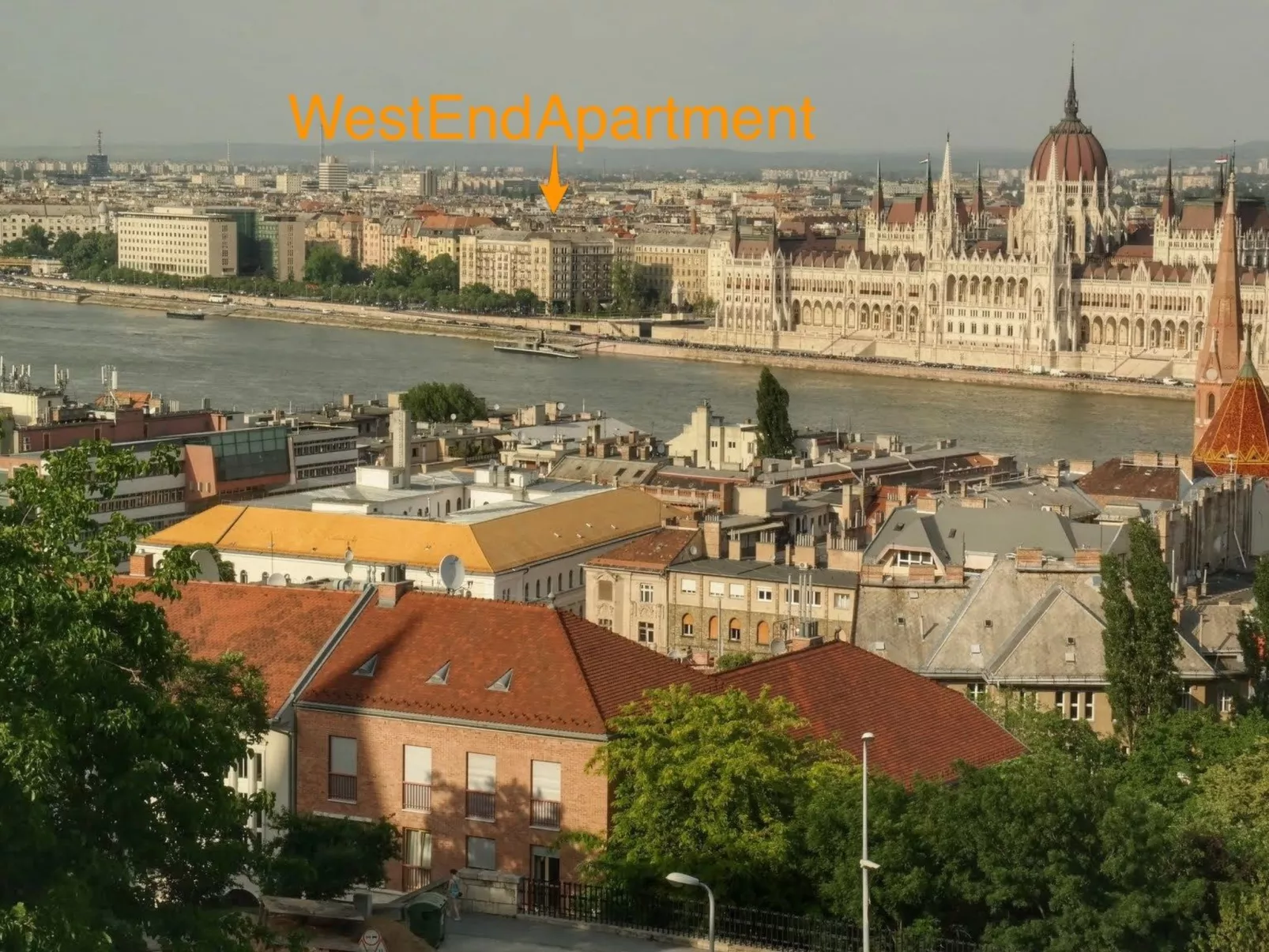 Moderne Ferienwohnung in Ujlipotvaros mit Garten-Dehors