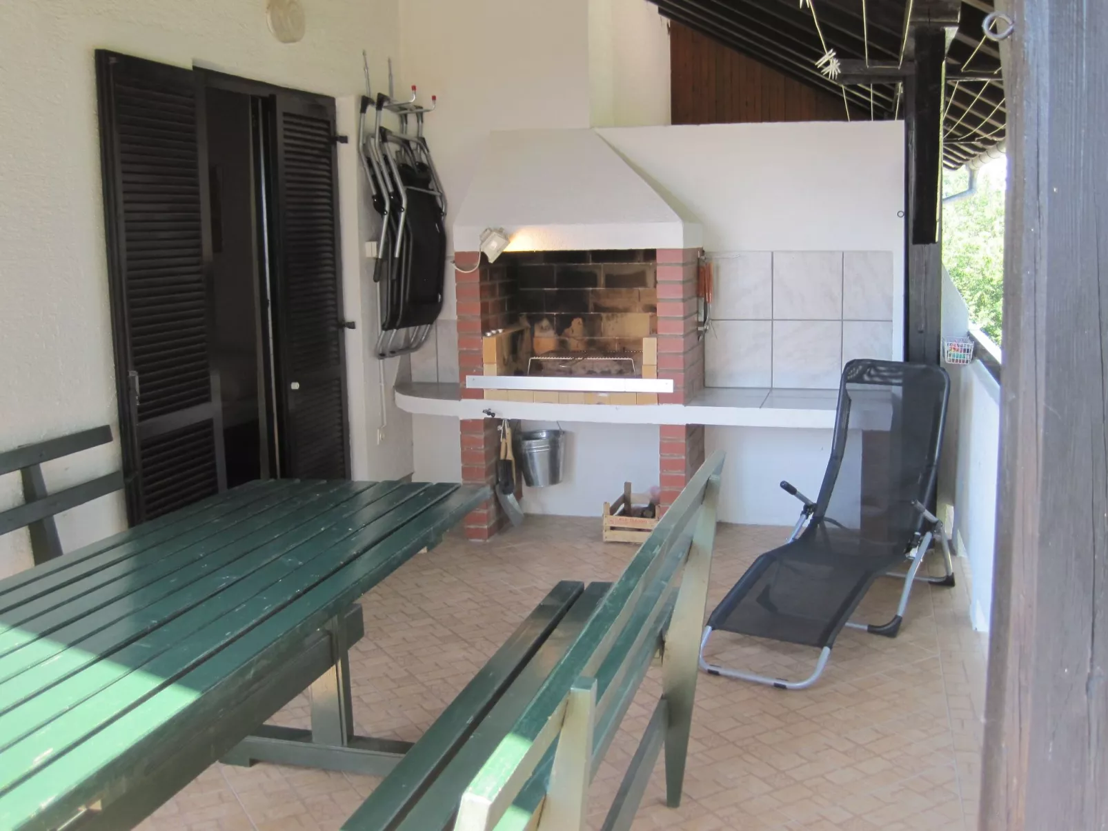 Villa Paolija' Wohnung mit Schwimmbad-Outside