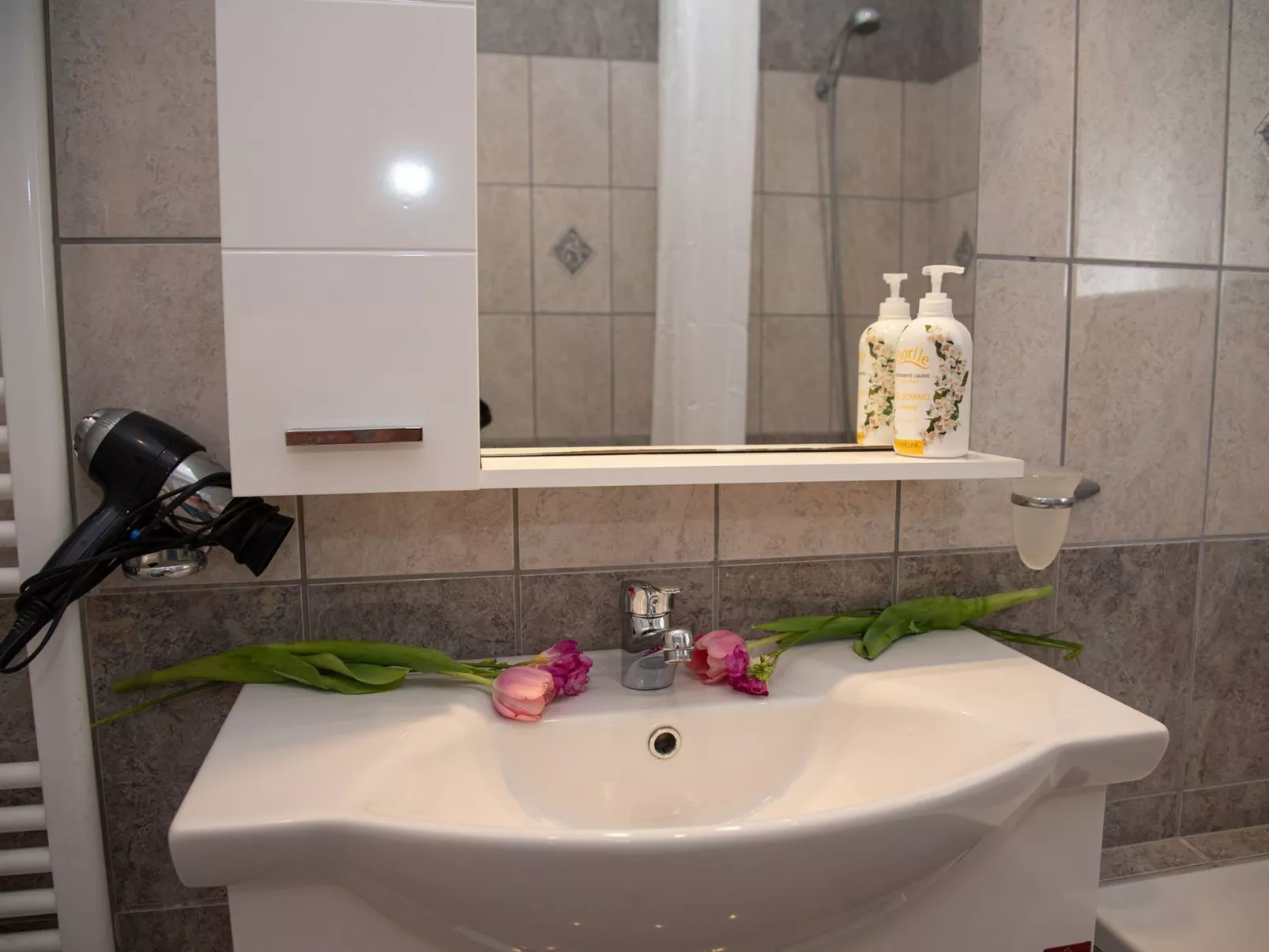 Villa Anthula mit Pool und herrlichem Meerblick-Drinnen