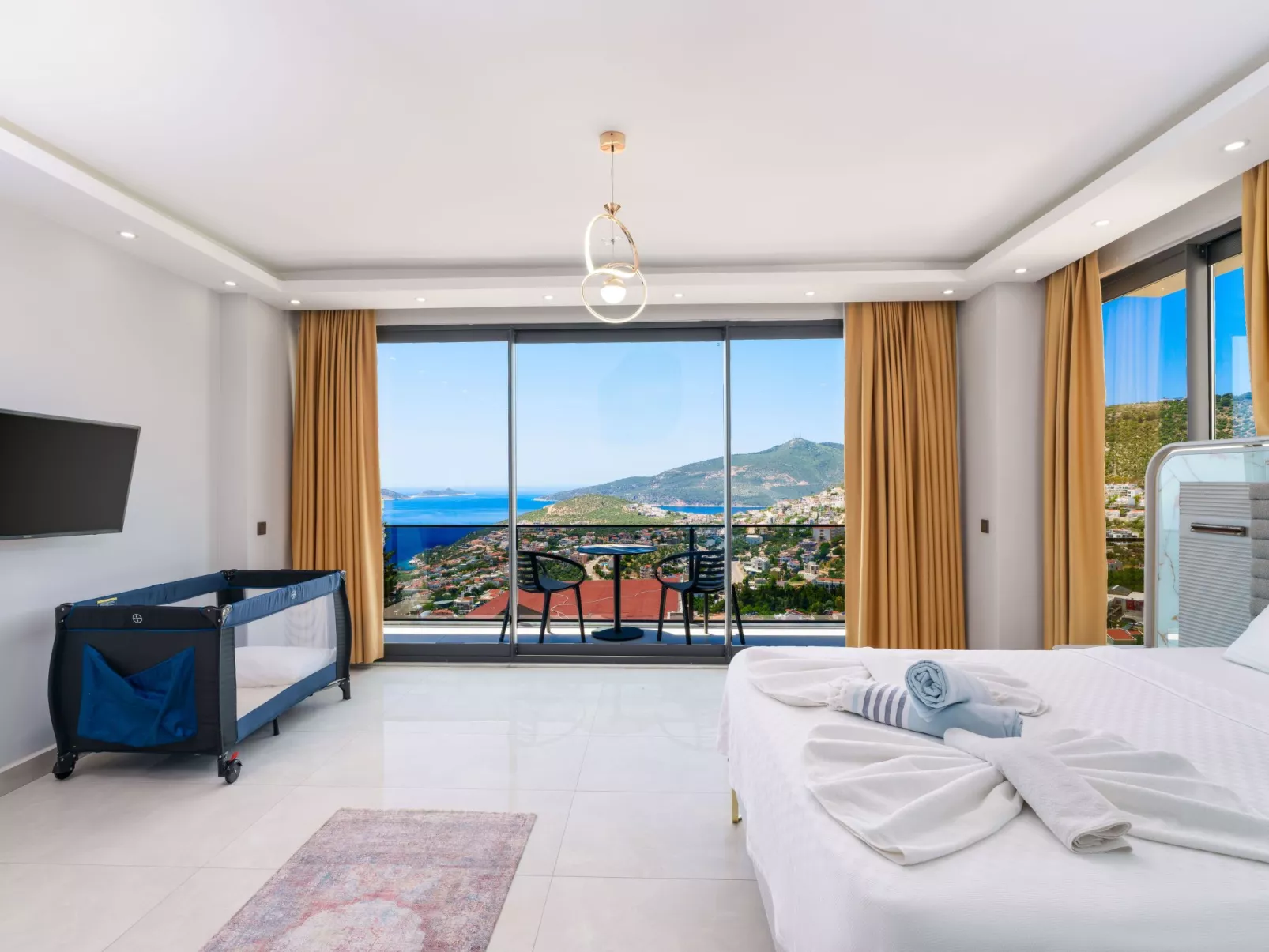 Cassa Kalkan-Outside