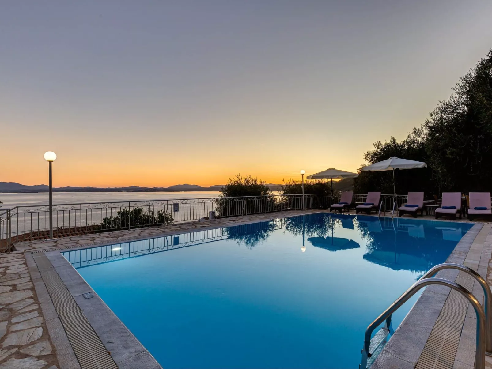 "Villa Nafsika"-Outside