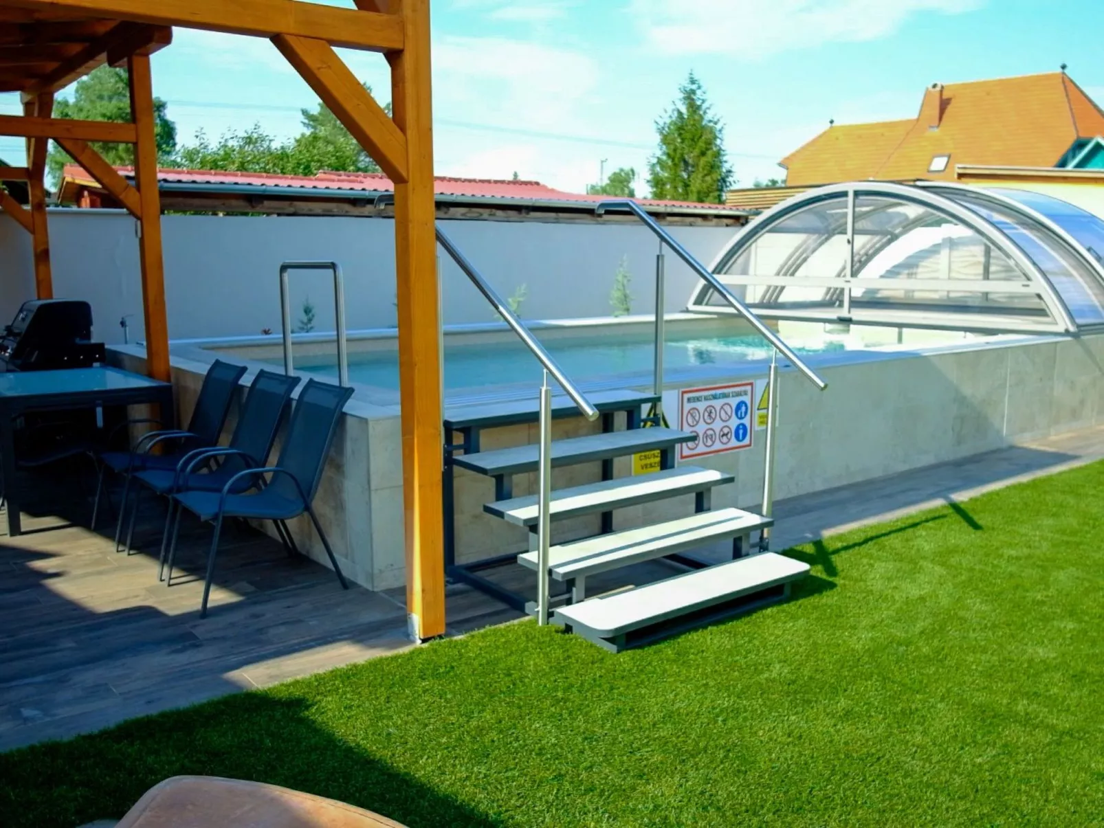 Luxvil apartment-Dehors