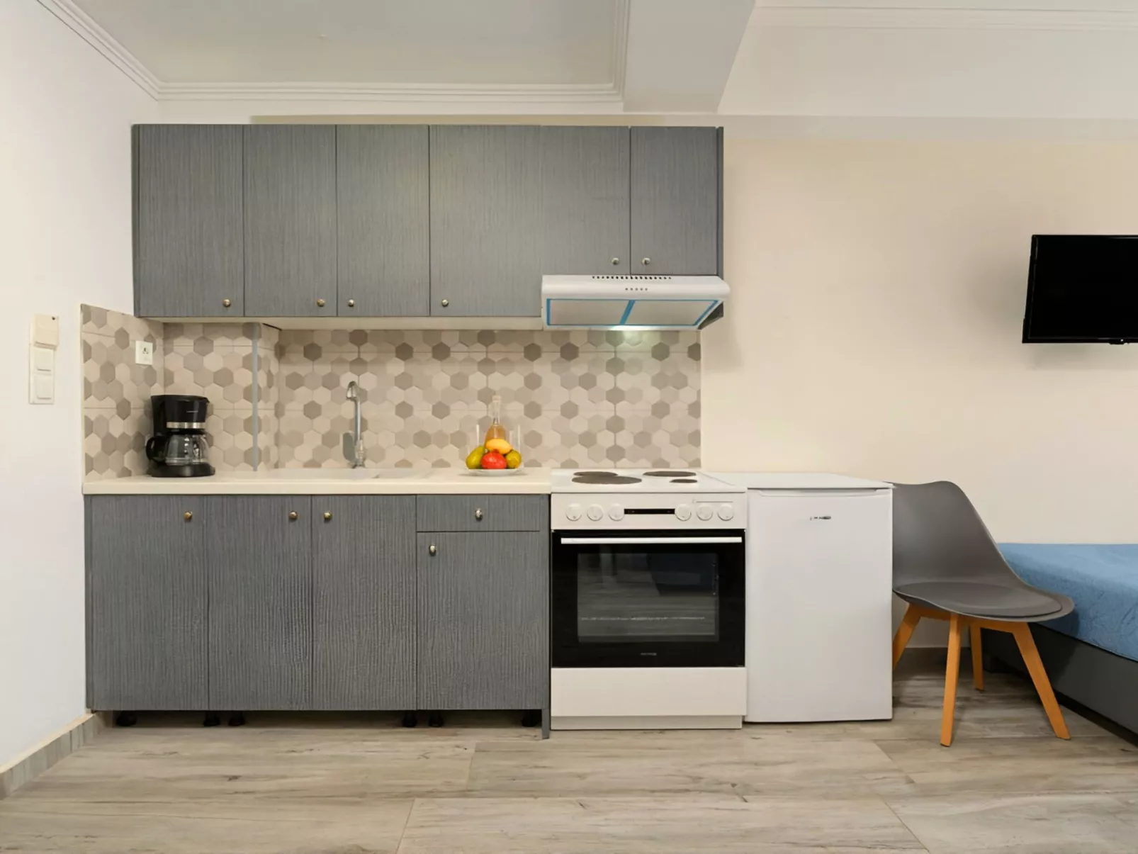 Pnoe Beachside Studio-Image-tags.info