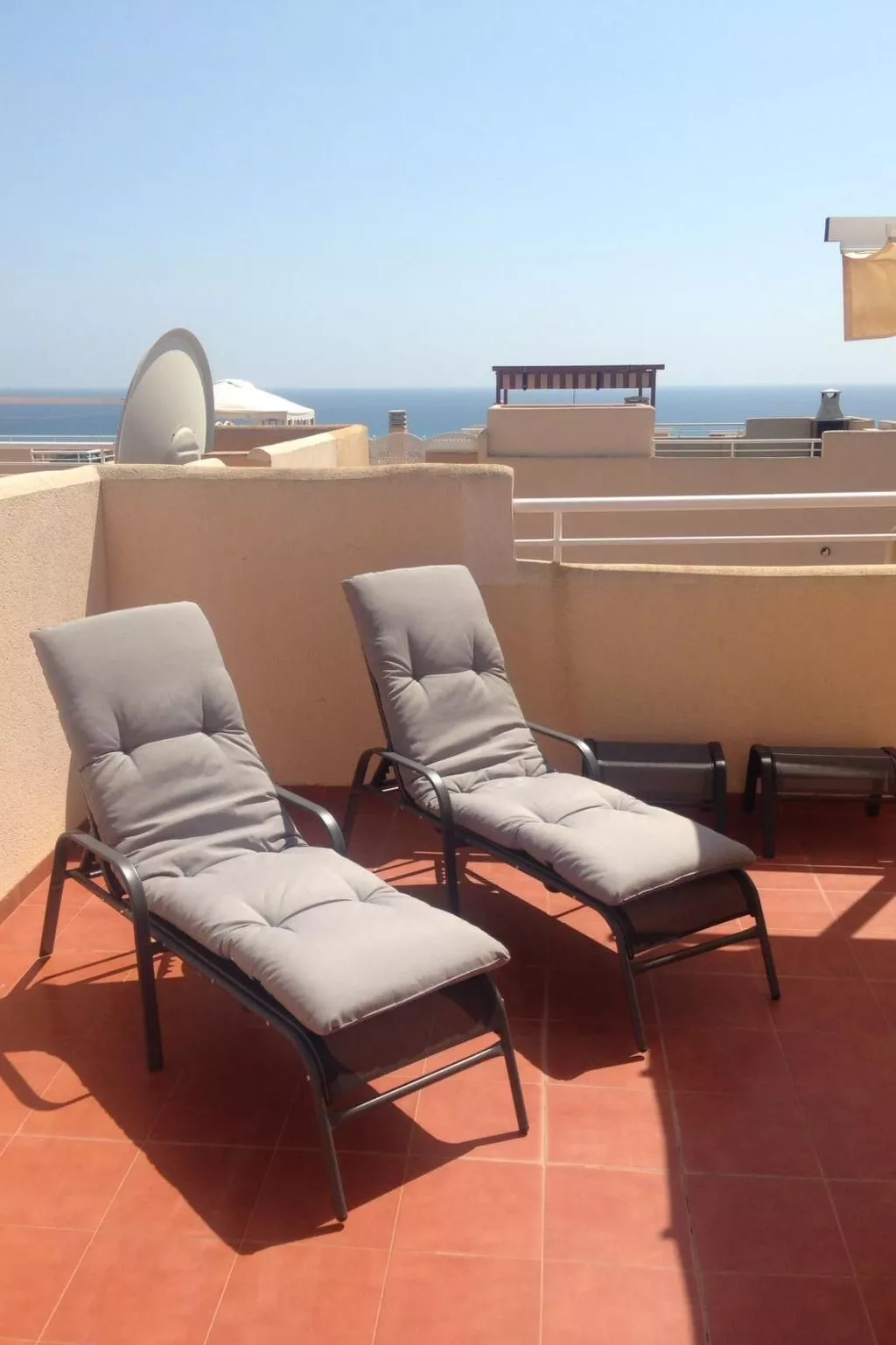 Wohnung mit Dachterrasse-Outside