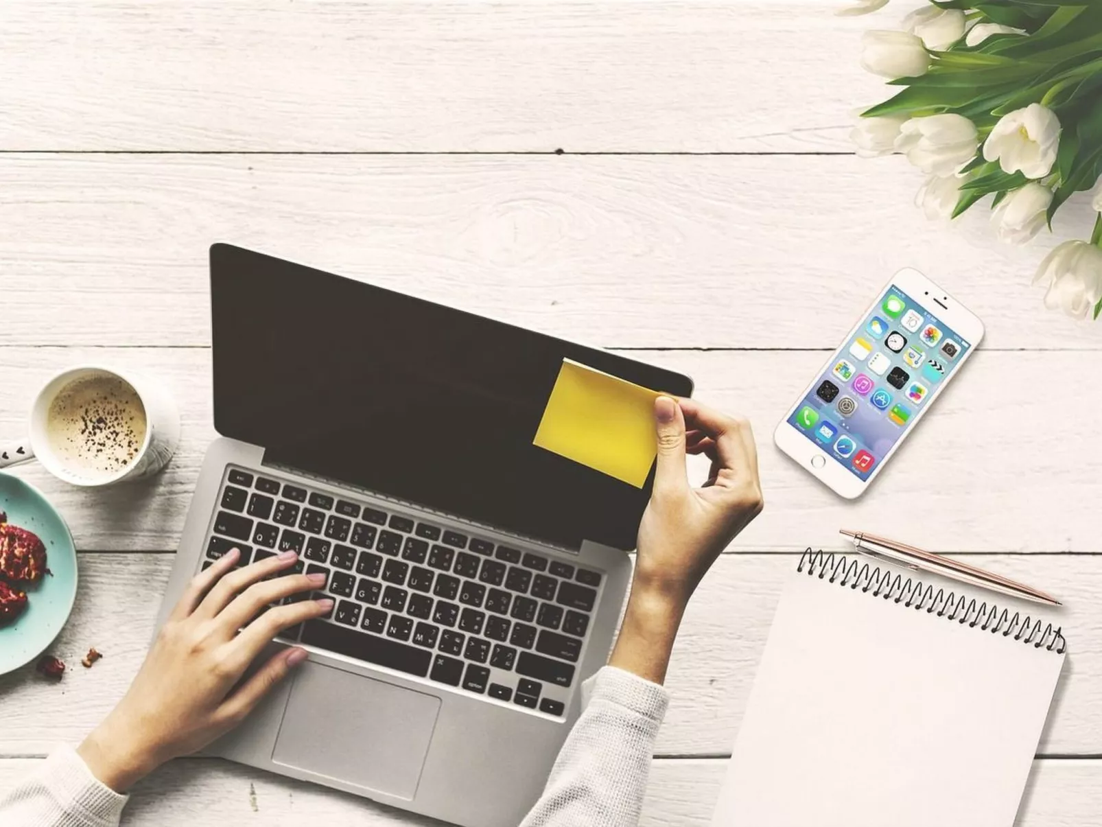 Ferienzimmer in Tolasudolsa Zimmer Frühstück-Drinnen