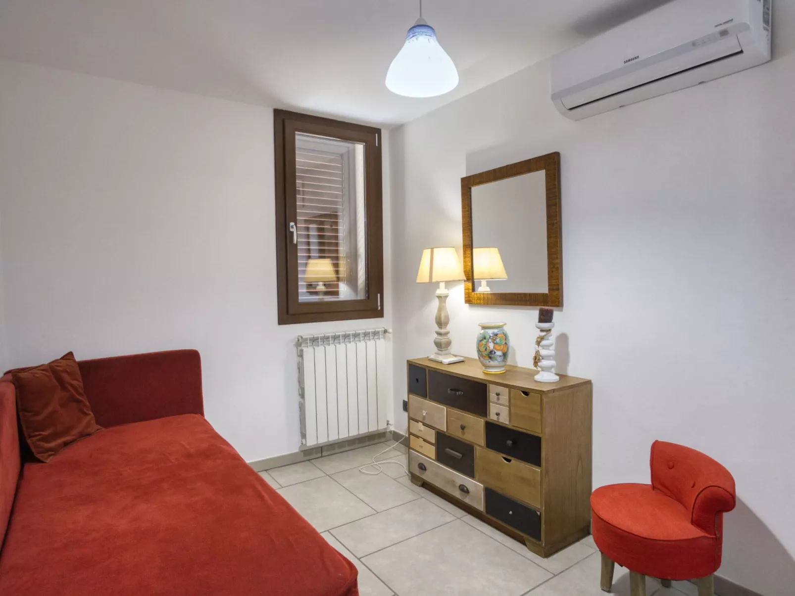 Villa of Wings-Inside