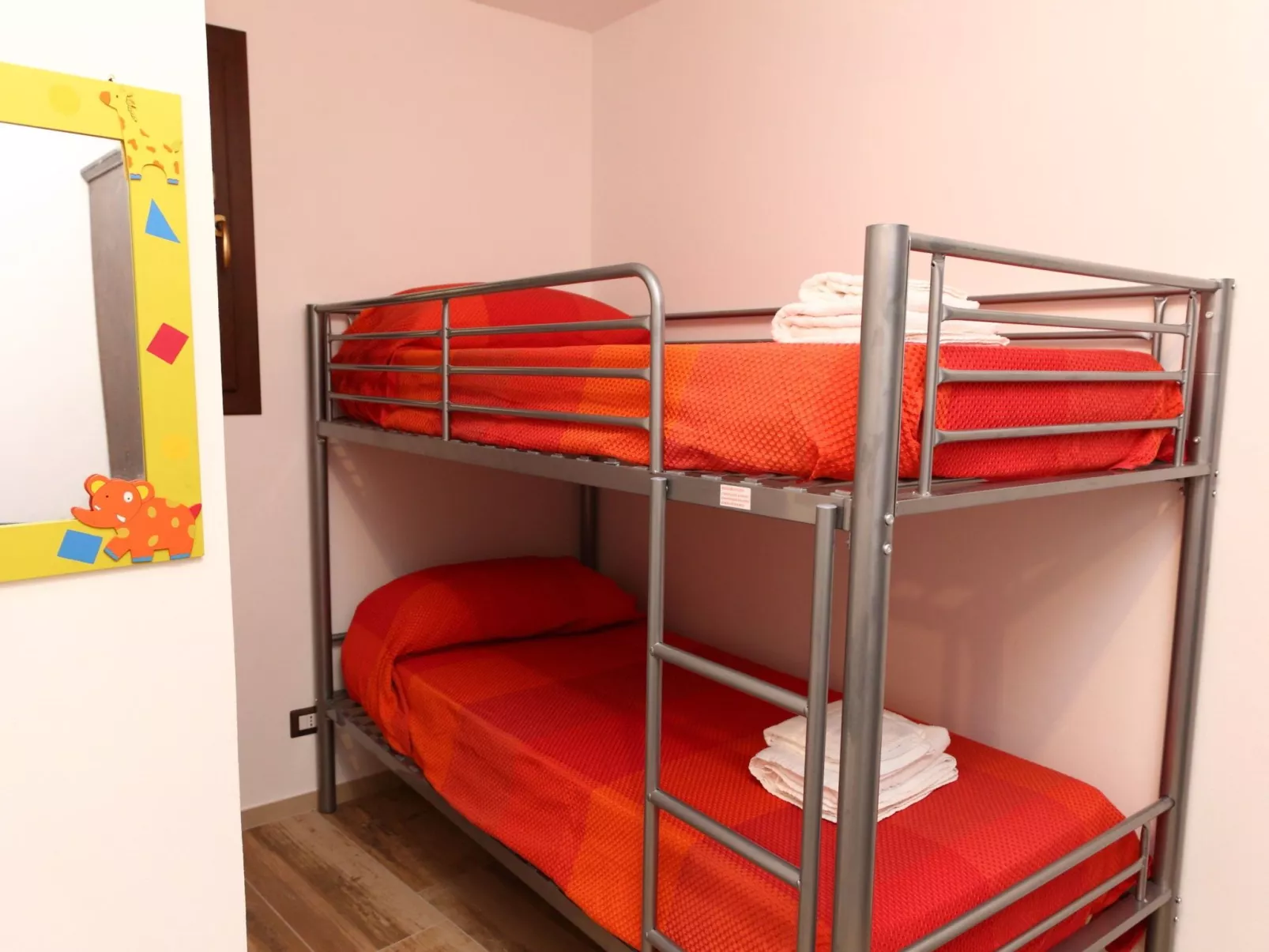 Wine House-Image-tags.info