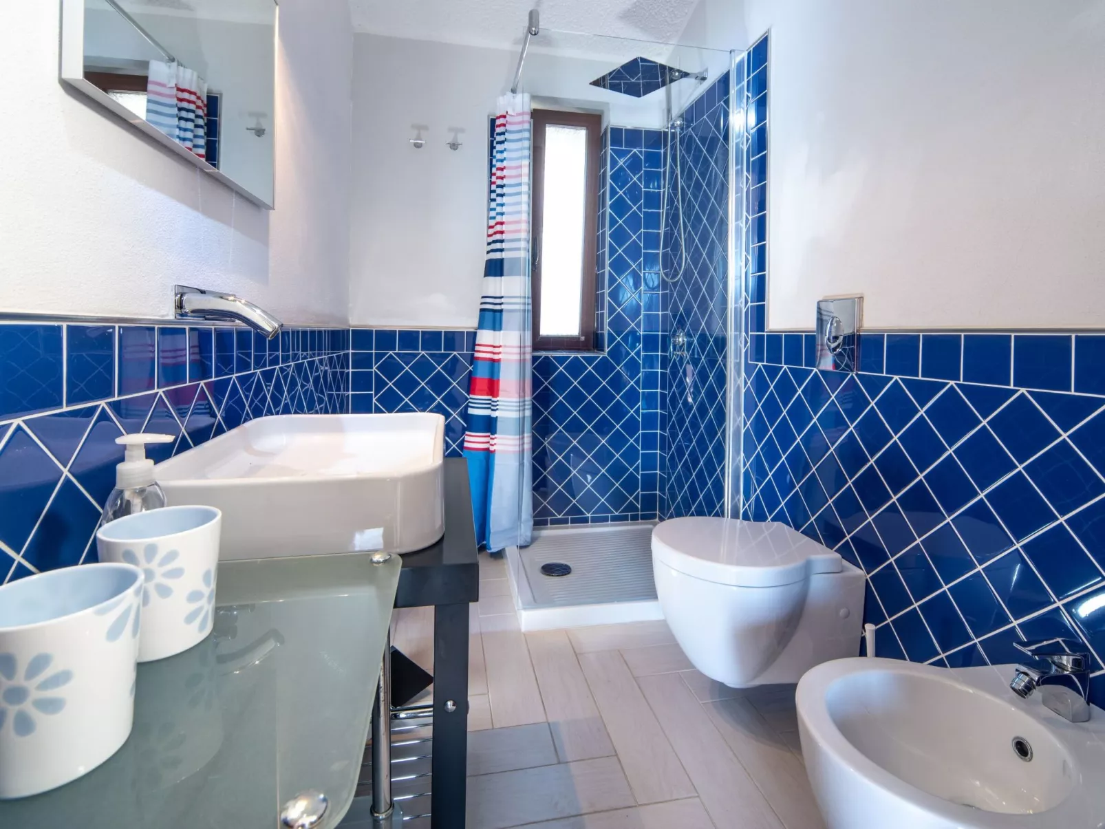 CASA BELVEDERE-Drinnen