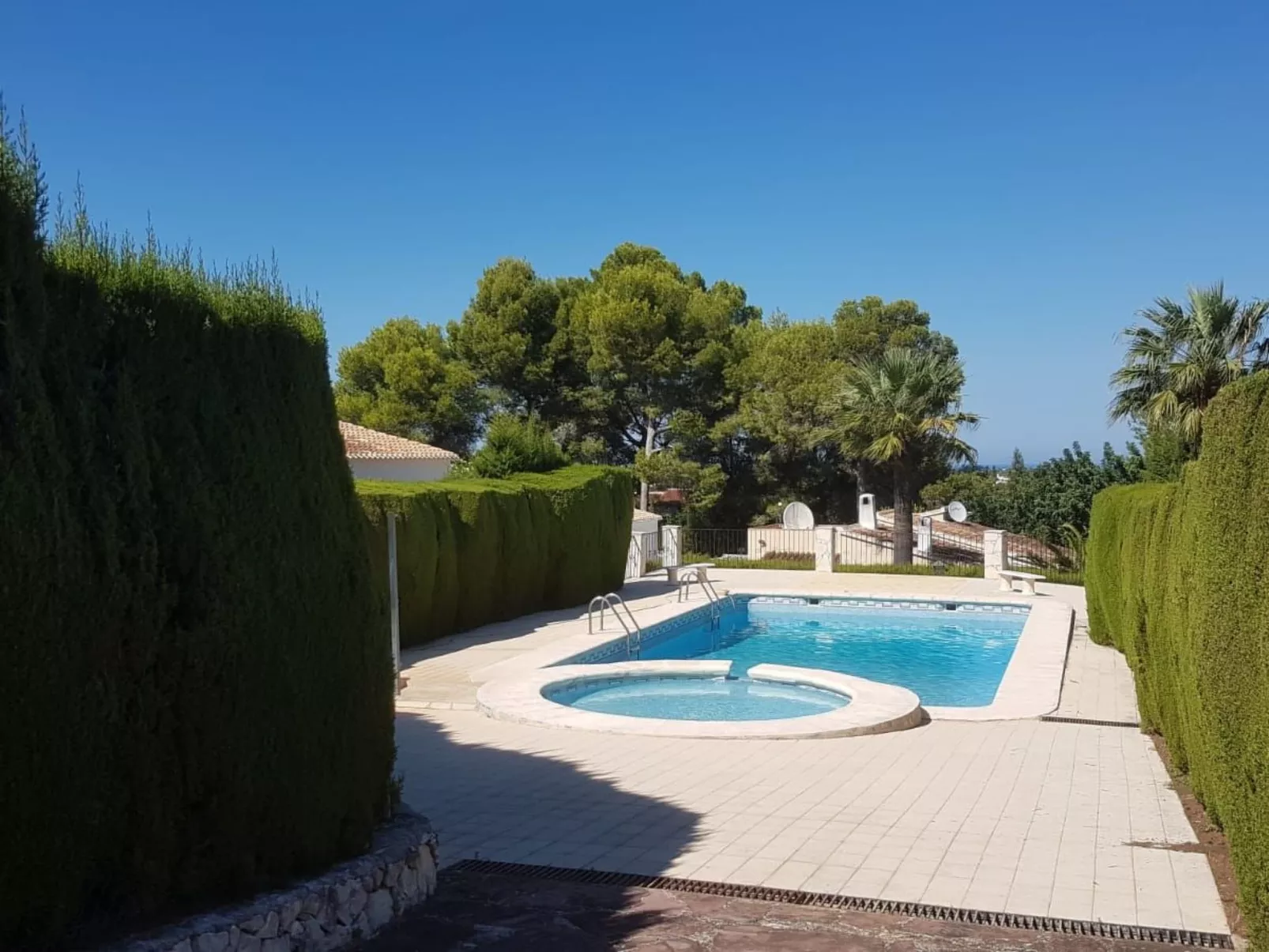 Casa Mila La Sella-Dehors