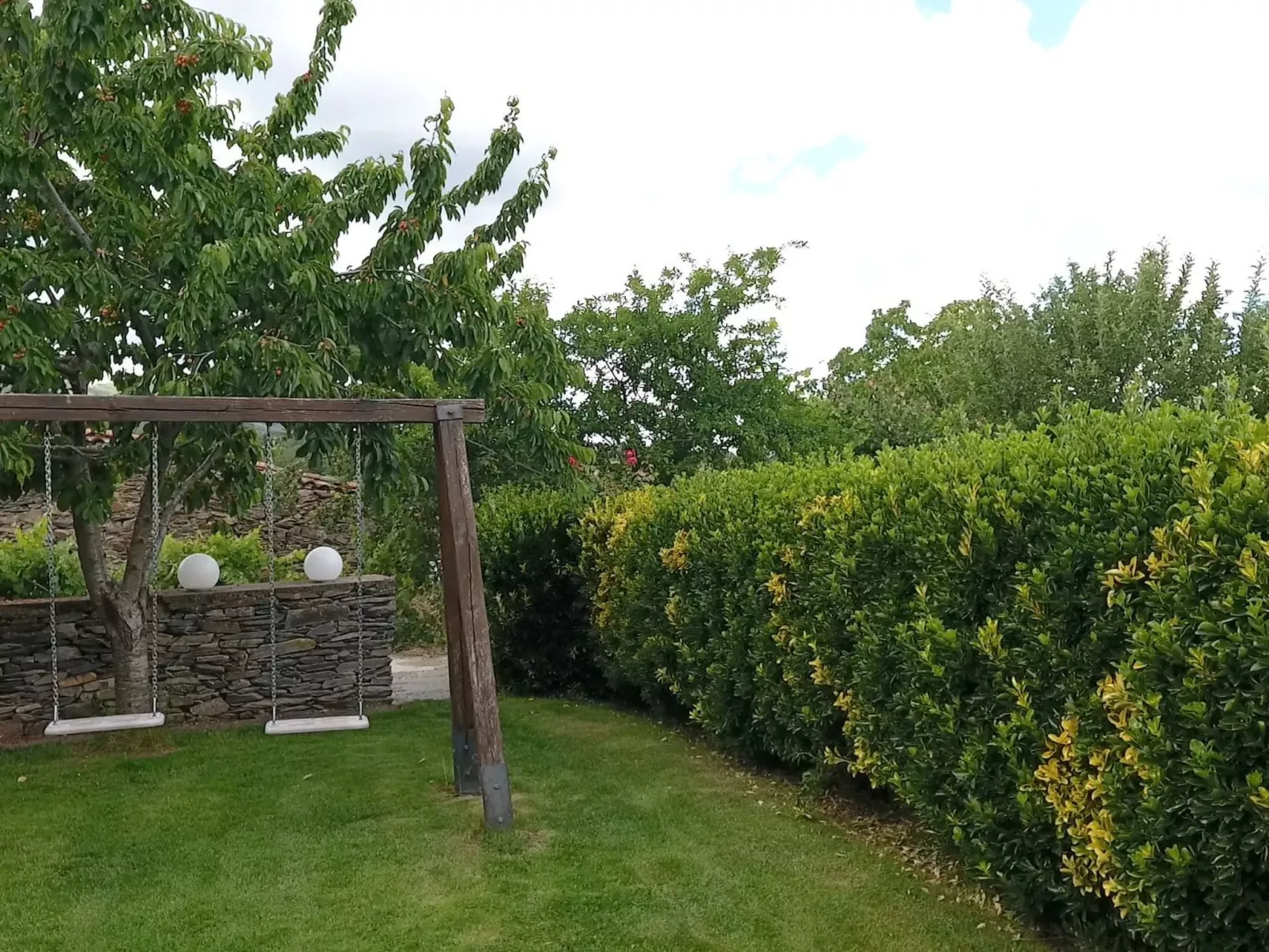 Sehr gepflegtes Ferienhaus im typisch spanischen Stil mit Garten, zwei Terrasse-Image-tags.info