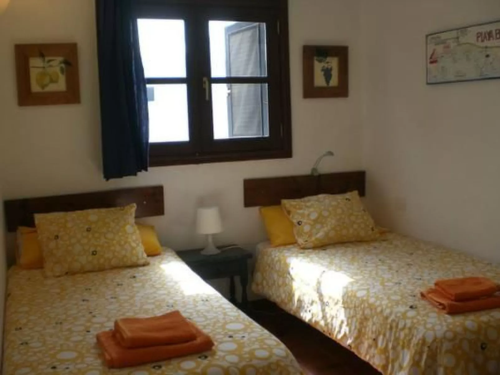 Schöne Wohnung in Playa Blanca mit Grill, Garten und Terrasse und Neben dem Str-Inside