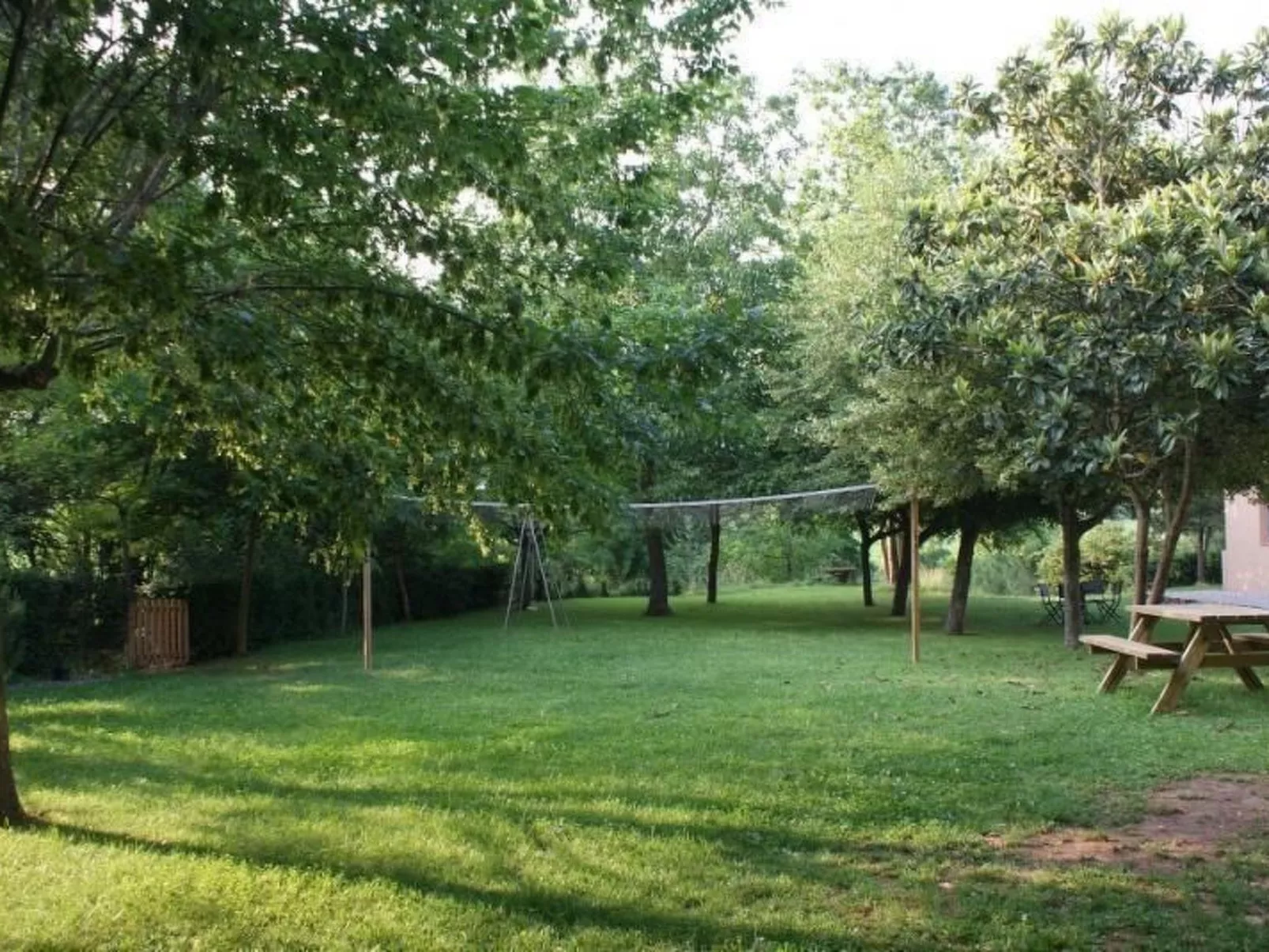 Kleiner Bungalow mit zwei Schlafzimmern.-Outside